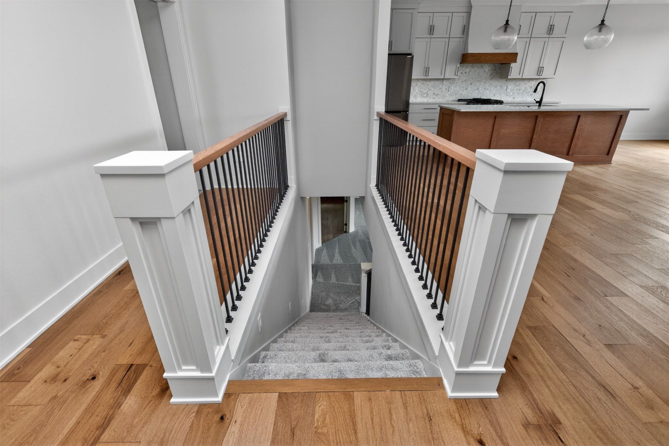 18048 Tanglewood Drive. Clive, IA 50325