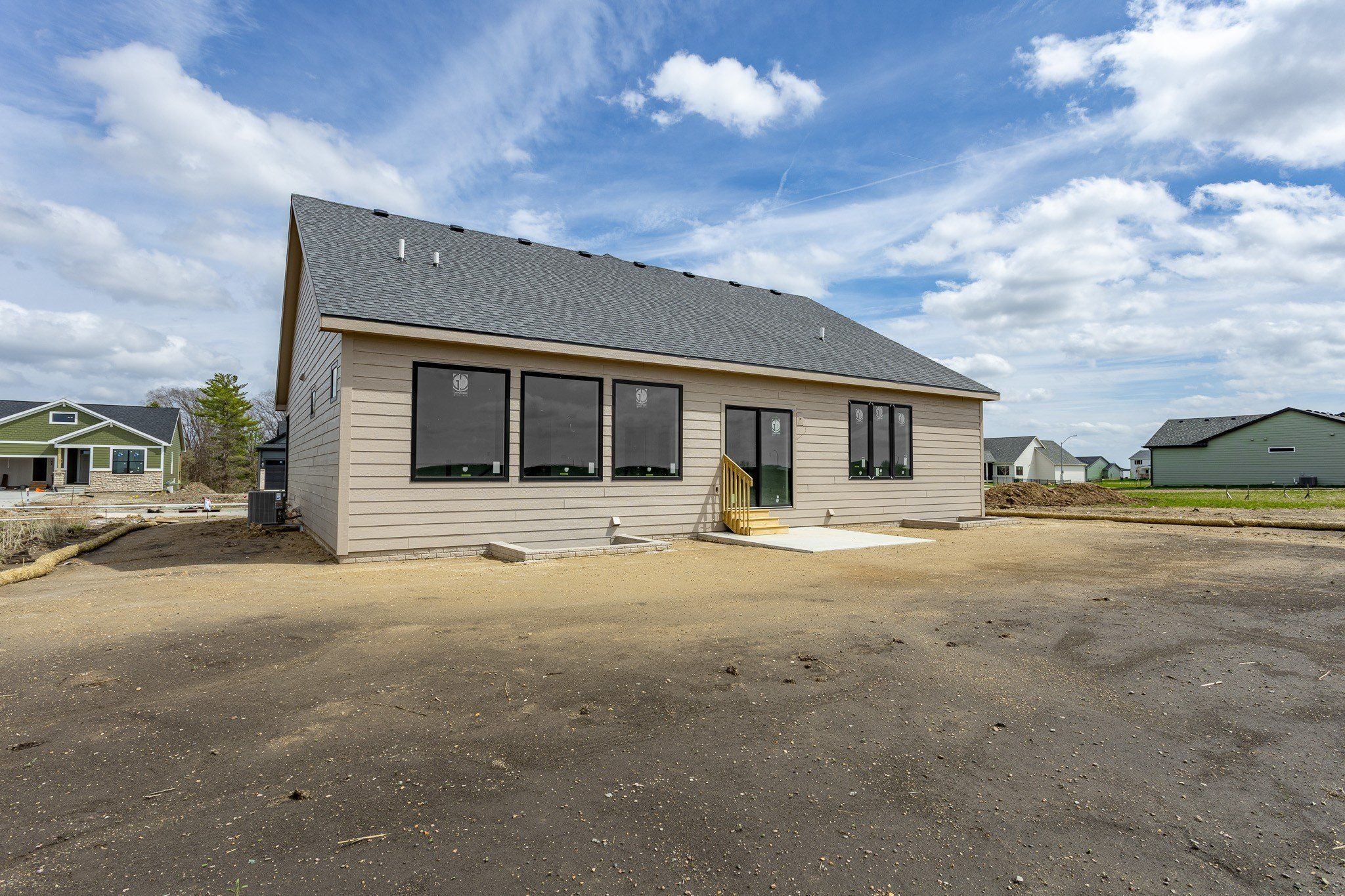 1610 Nw Parkside Lane. Waukee, IA 50263