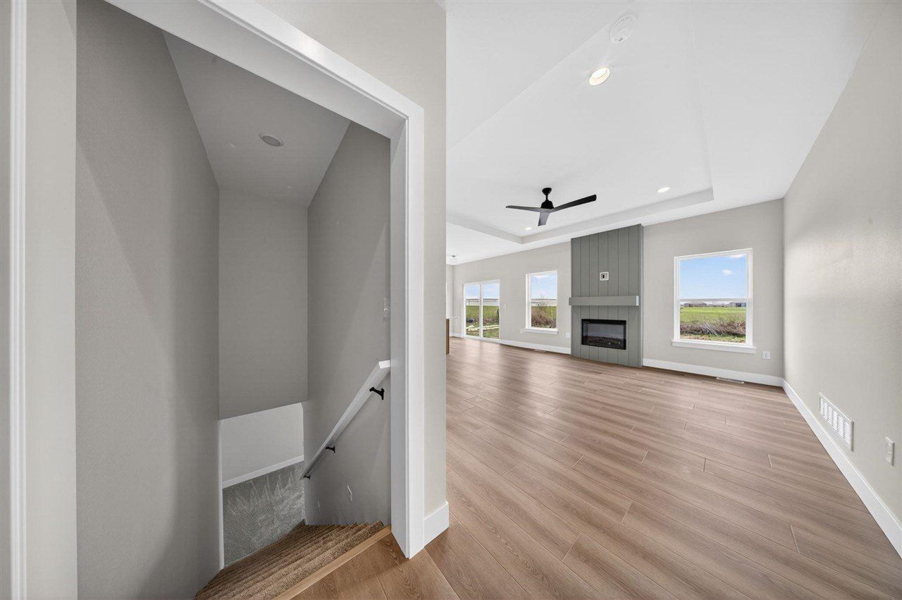 1275 Eisenhower Blvd. North Liberty, IA 52317