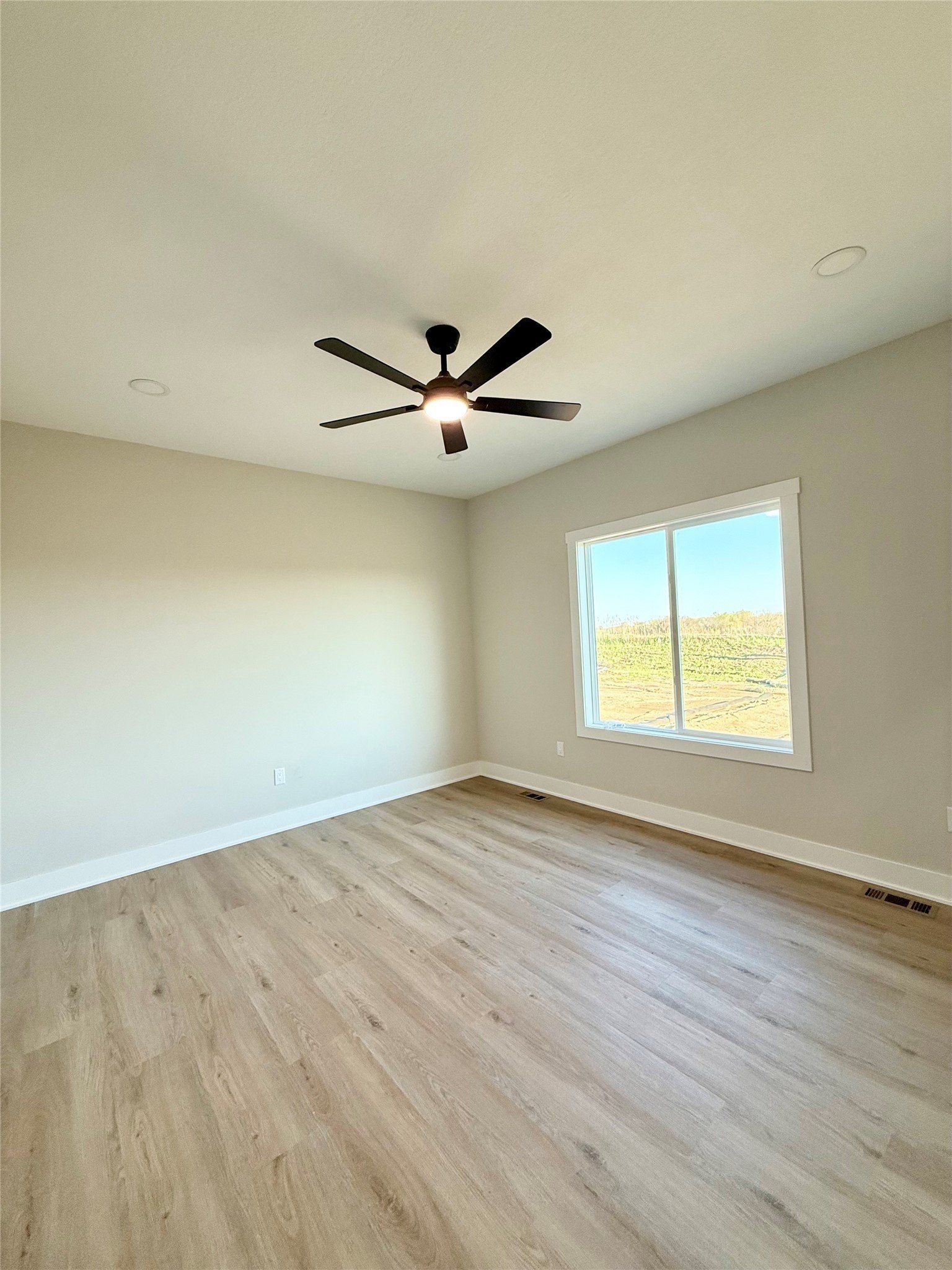 1946 Tuscany Drive Se. Altoona, IA 50009