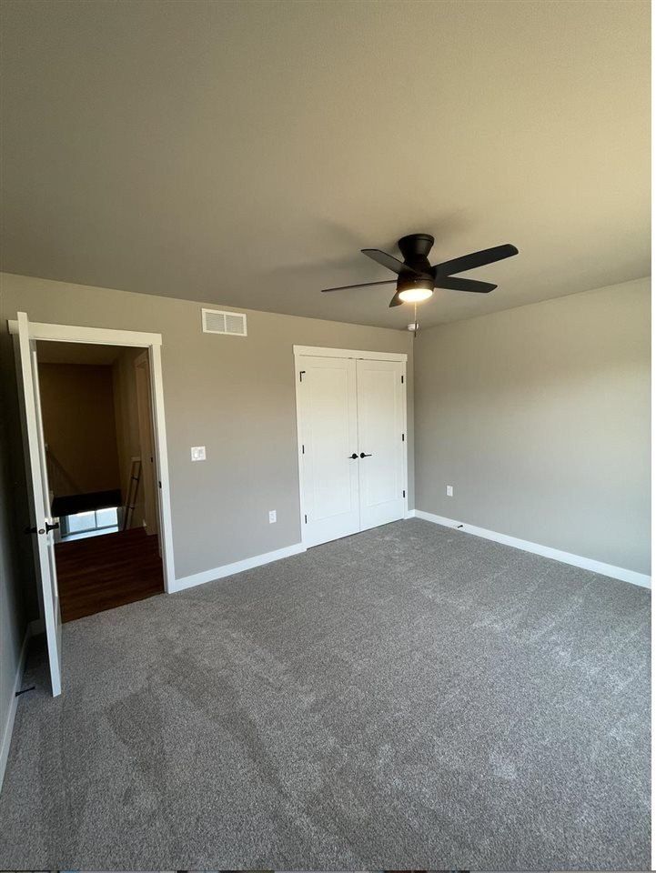 1948 Coquina Ave. Tiffin, IA 52340