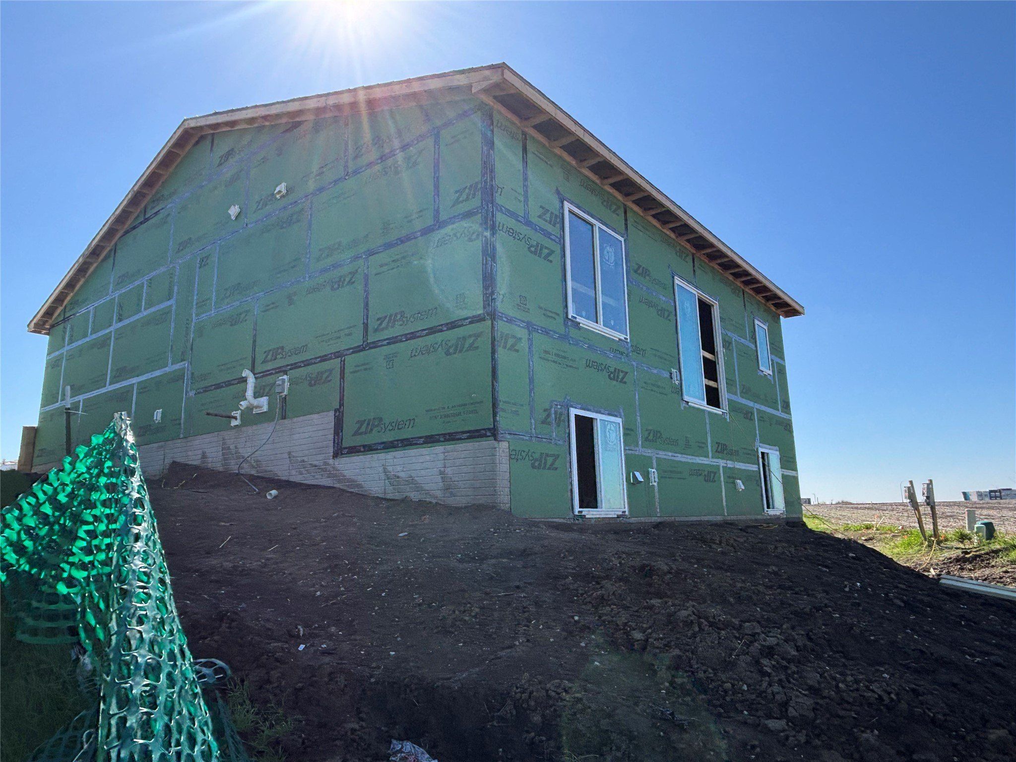 1841 Gordon Court. Norwalk, IA 50211