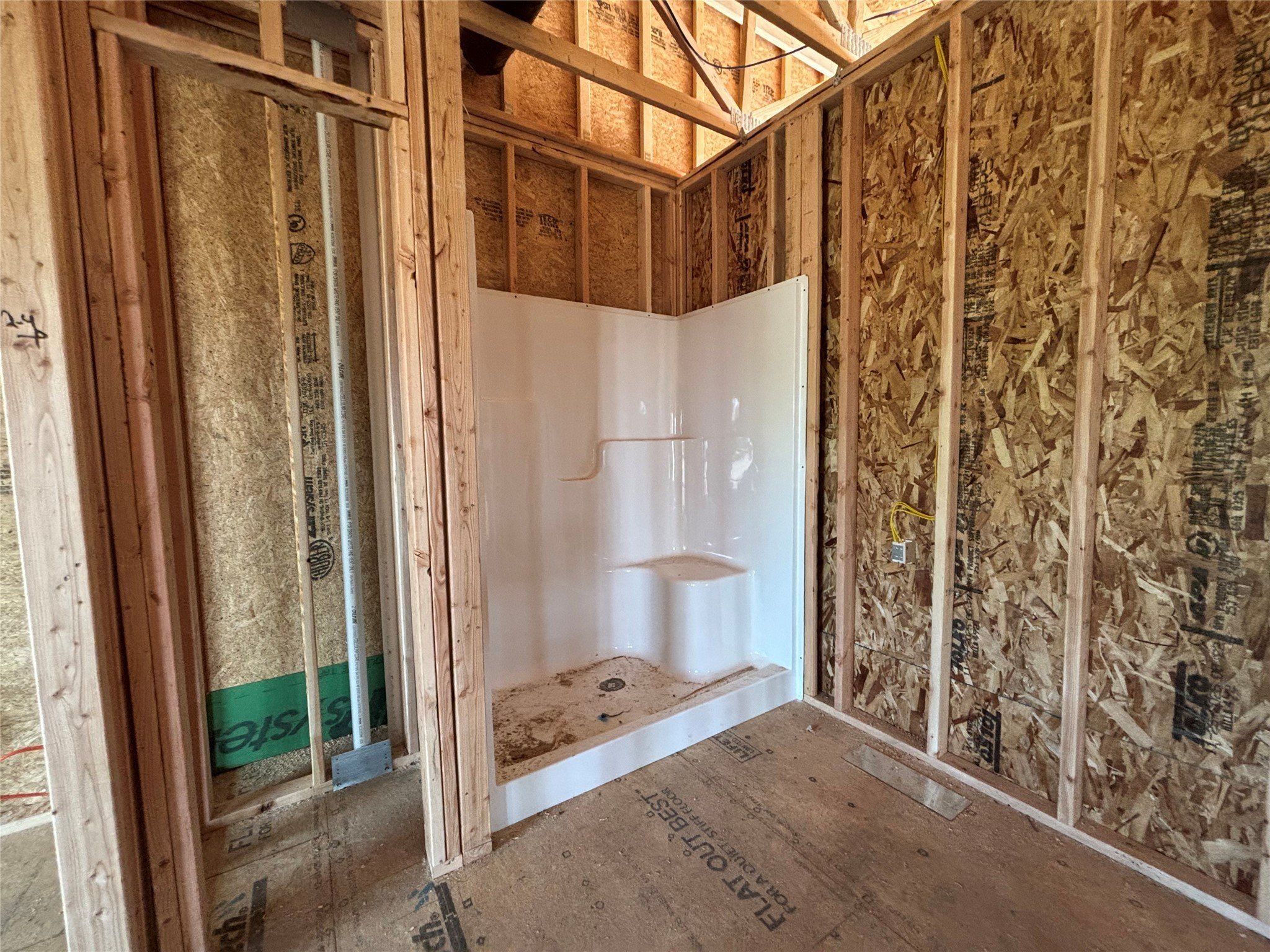 1841 Gordon Court. Norwalk, IA 50211