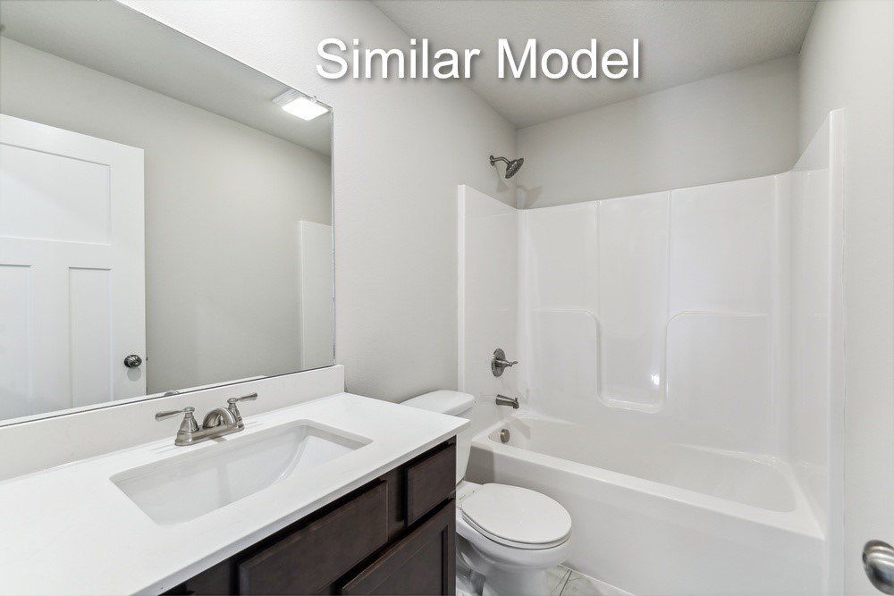 936 Lavender Lane. Pella, IA 50219