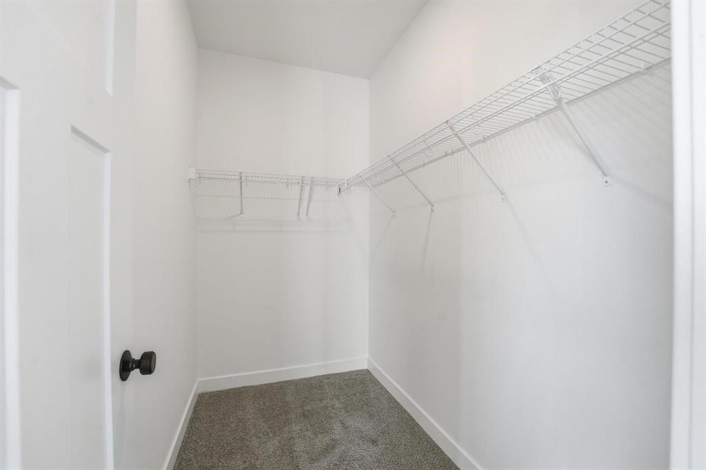 885 11Th Street. Waukee, IA 50263