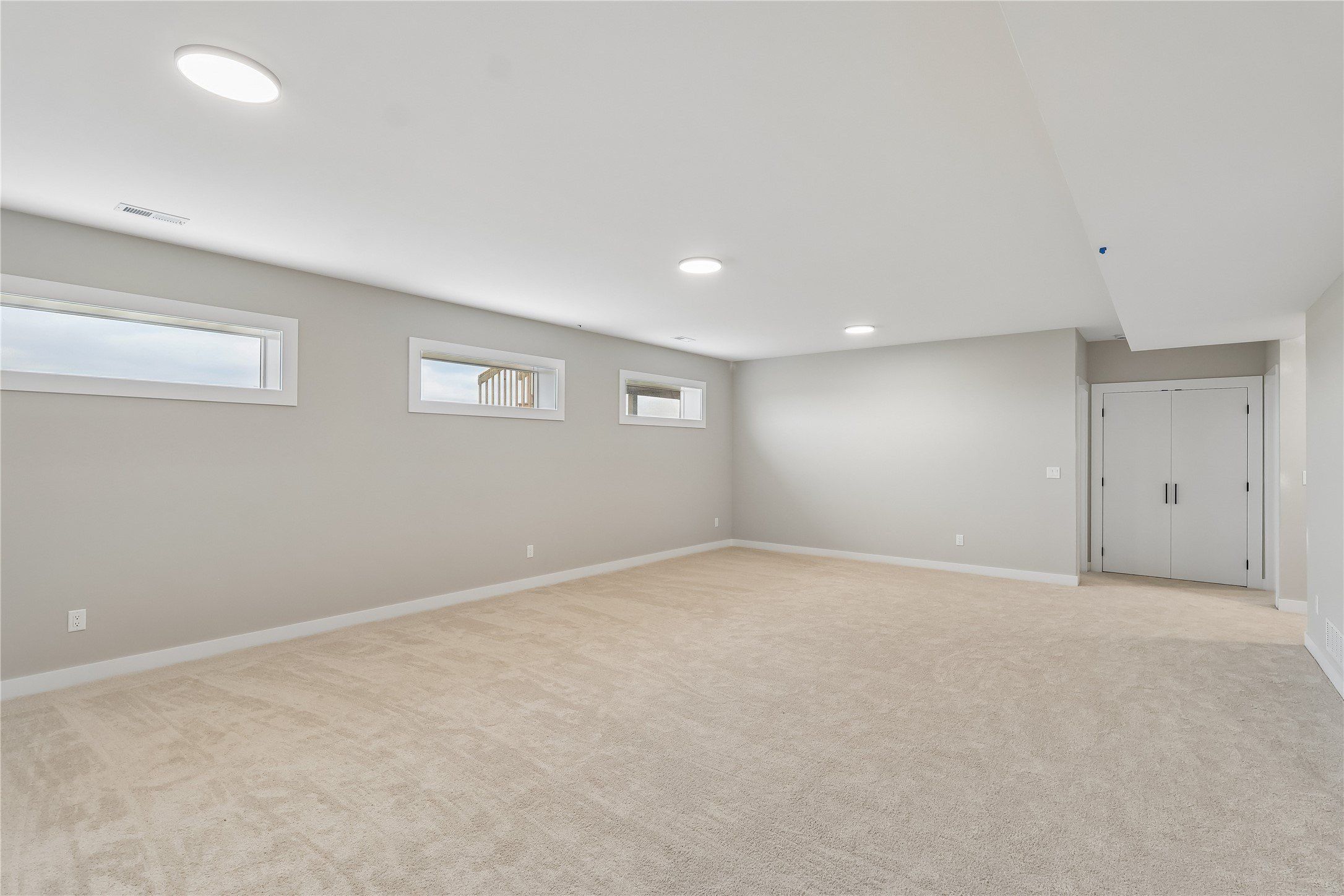 4661 177Th Street. Urbandale, IA 50323