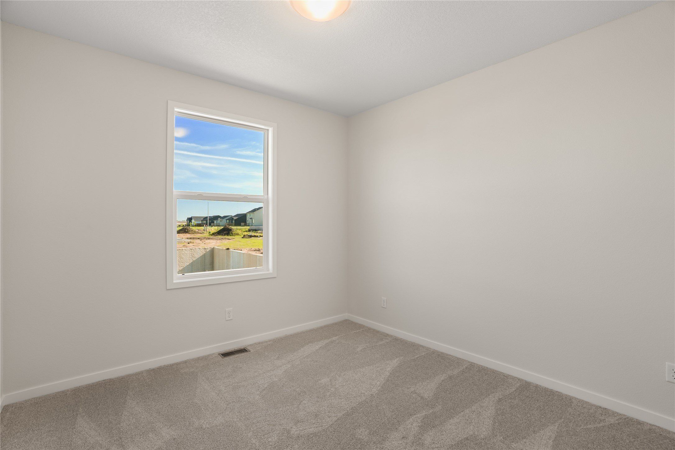 2615 Nw Fairfield Drive. Ankeny, IA 50023