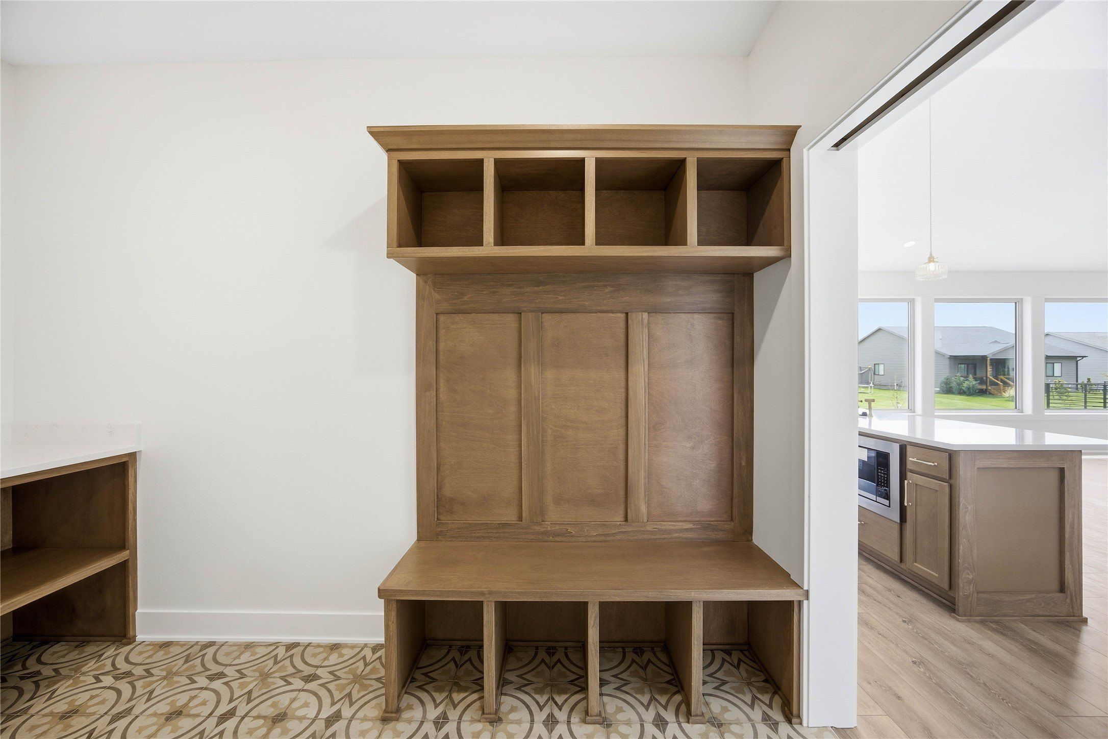 130 Nw Crabtree Lane. Waukee, IA 50263
