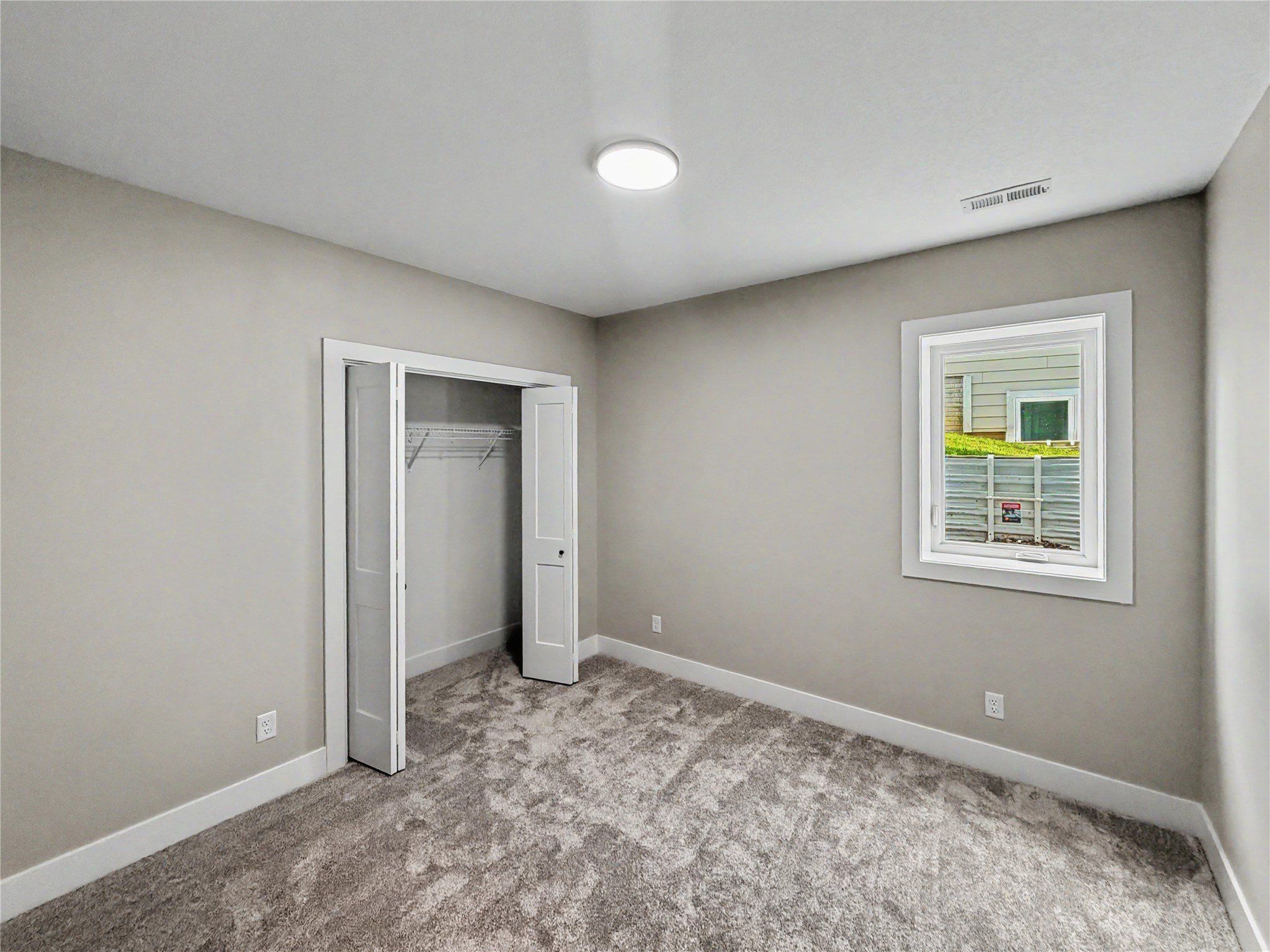 2930 Lake Hill Drive. Des Moines, IA 50320
