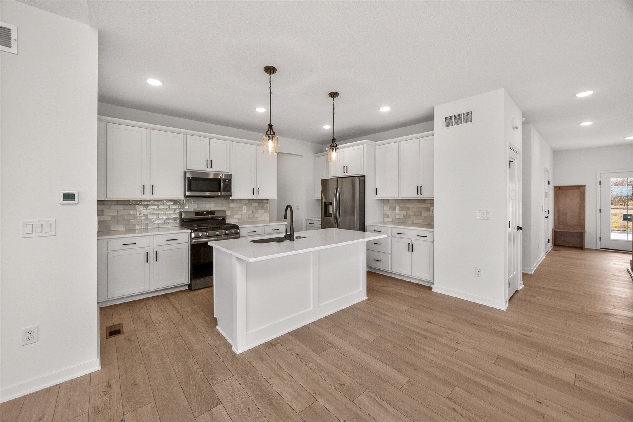 1085 Nw Macarthur Lane. Waukee, IA 50263
