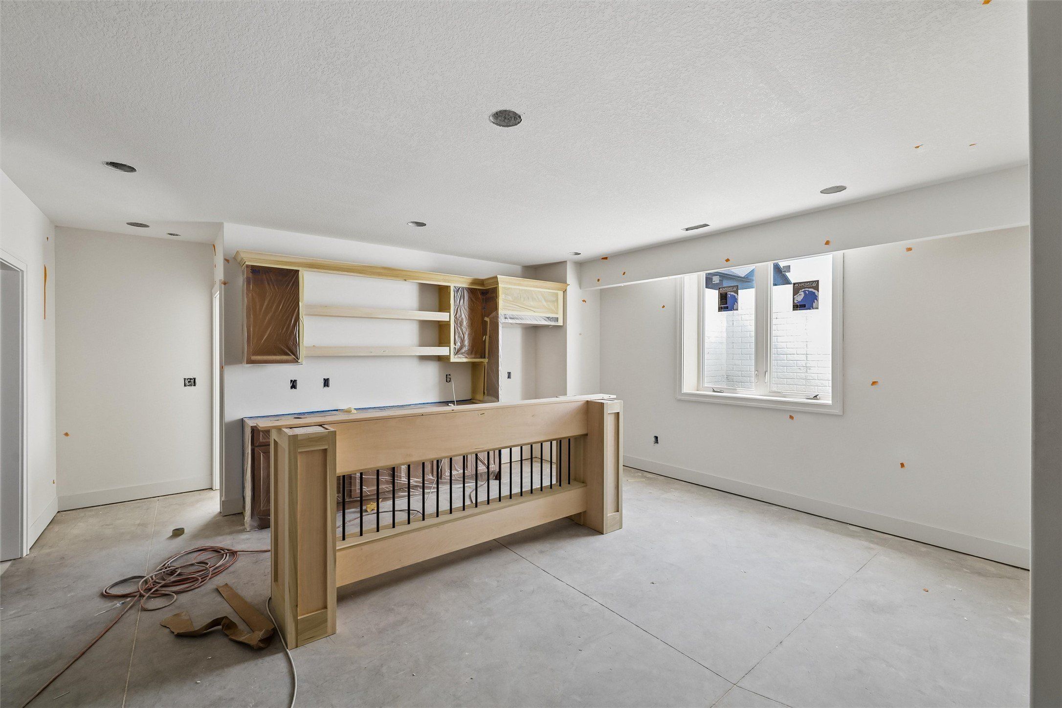 17530 Northview Drive. Urbandale, IA 50323