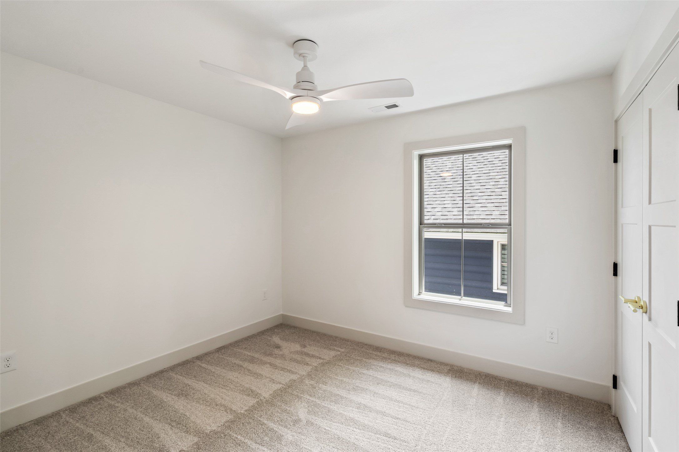 962 26Th Street. Des Moines, IA 50312