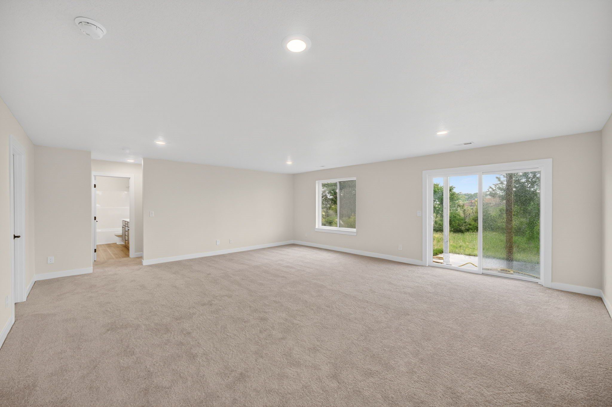 2830 Prairieside Place. Norwalk, IA 50211
