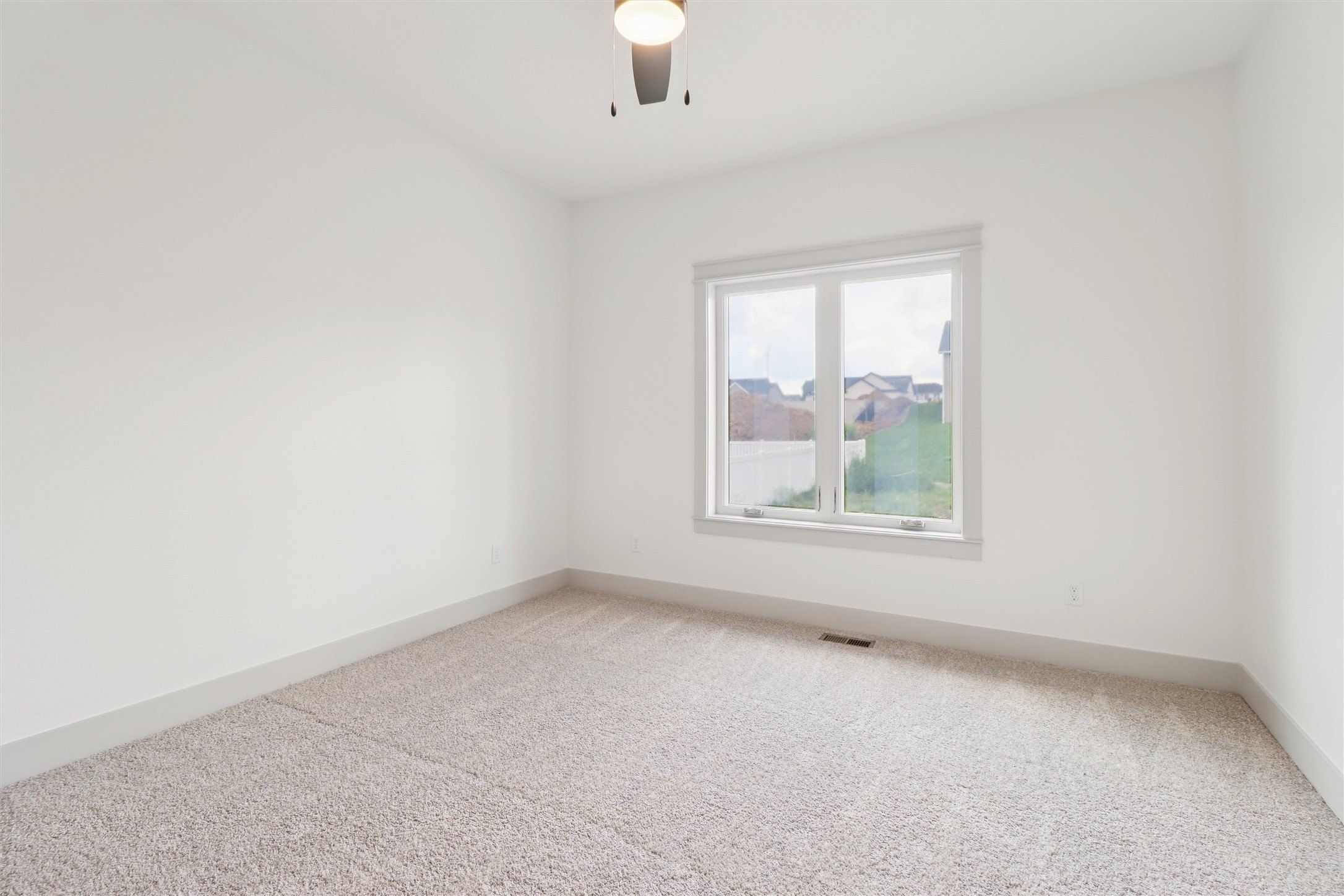 2340 Green Leaf Circle. Norwalk, IA 50211