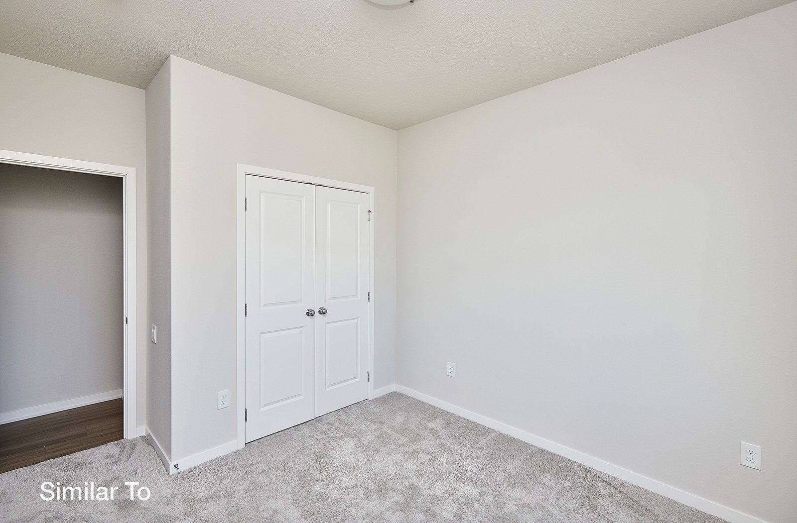 7015 Lincoln Circle. Johnston, IA 50131