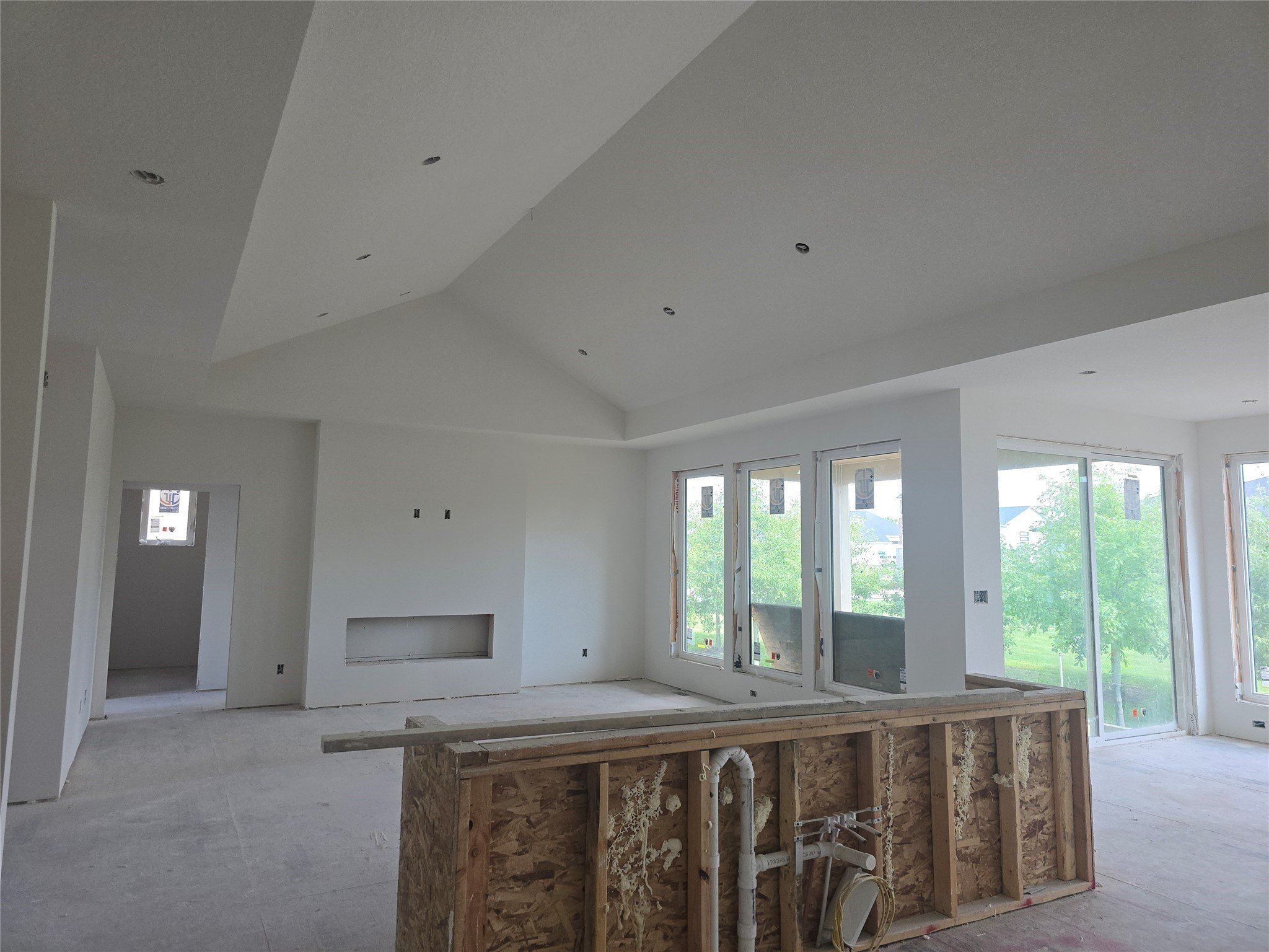 4632 Centennial Boulevard. Urbandale, IA 50323