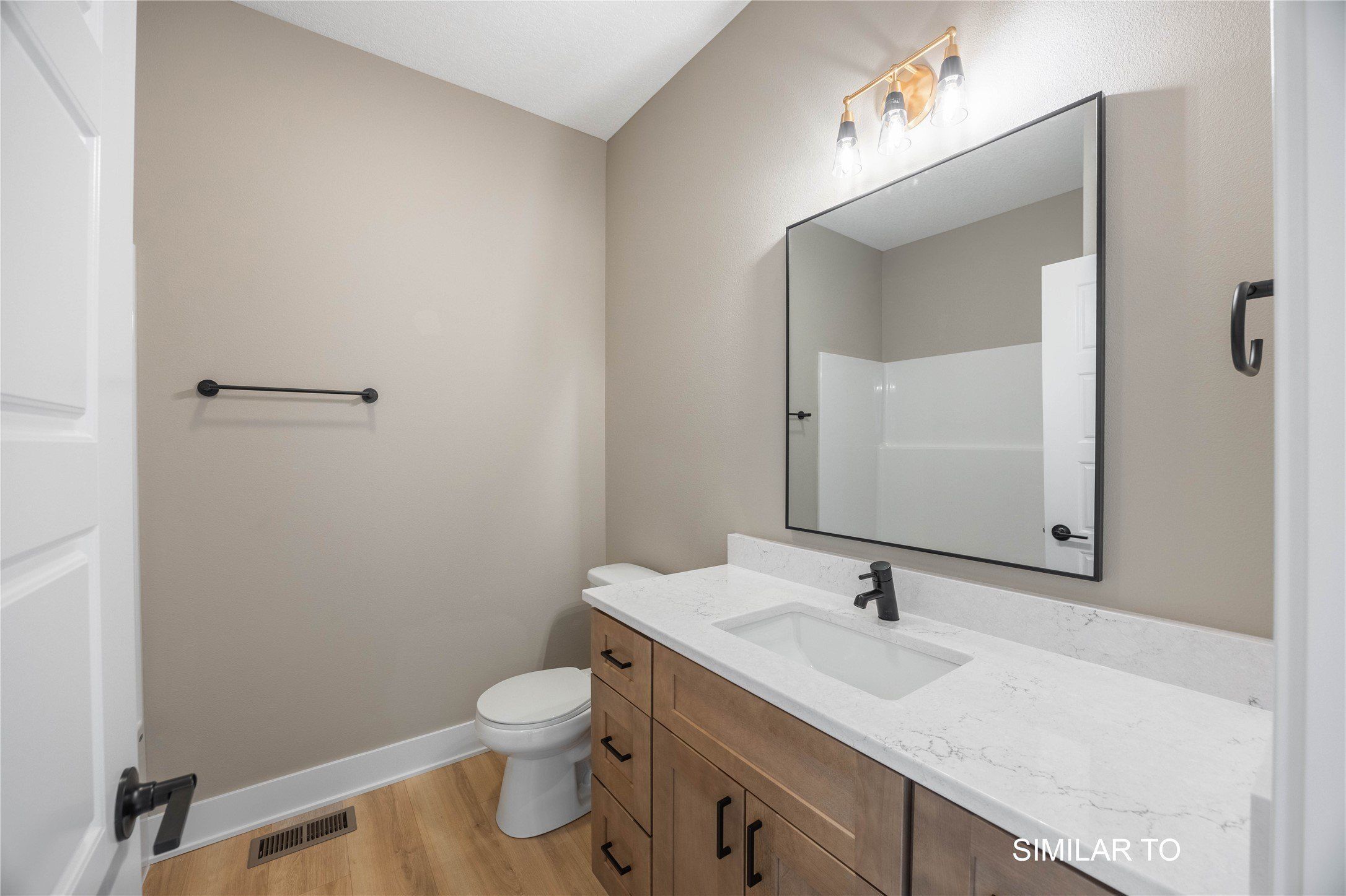 2702 Ponte Place. Adel, IA 50003