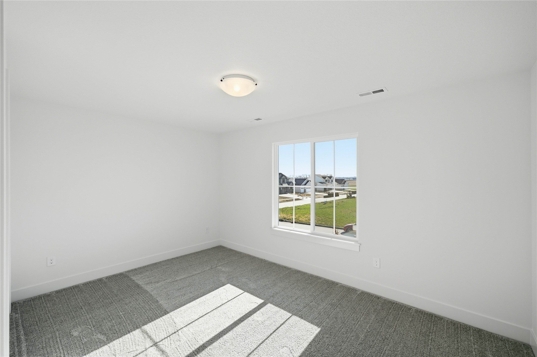 965 Nw Rolland Road. Waukee, IA 50263