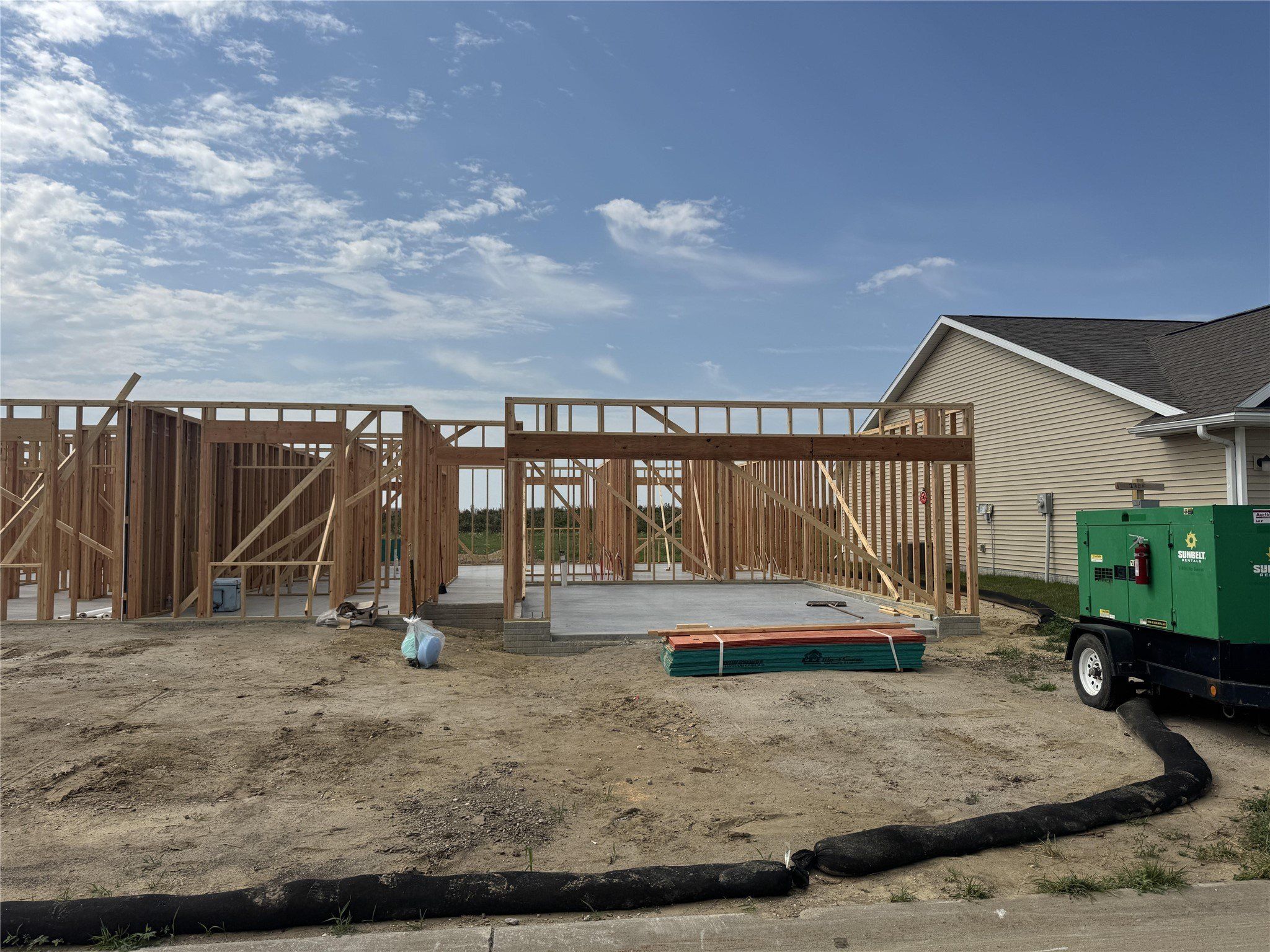 2308 Ne 6Th Street. Grimes, IA 50111