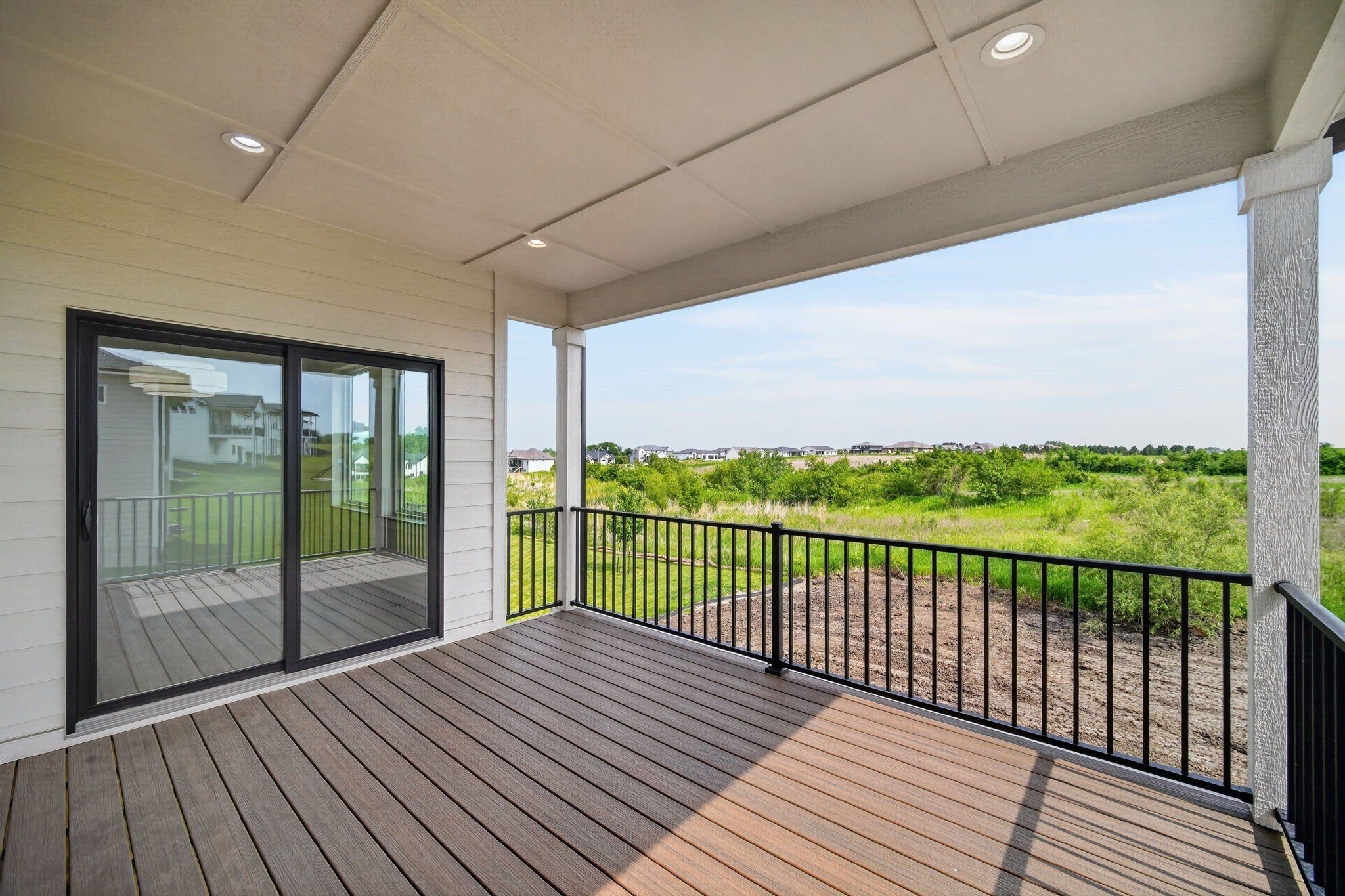 16408 N Valley Drive. Urbandale, IA 50323