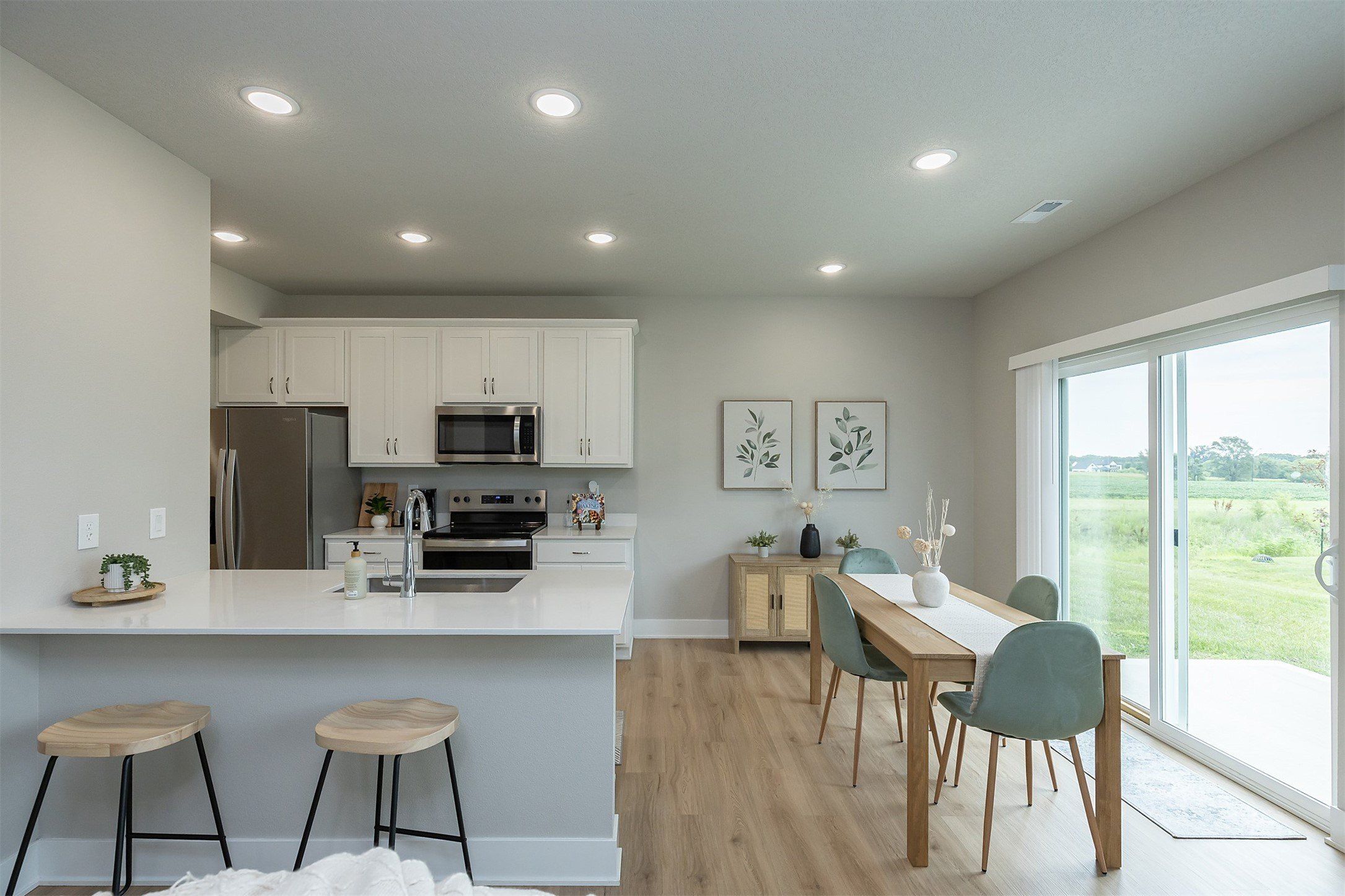 6957 Poppy Court. Johnston, IA 50131