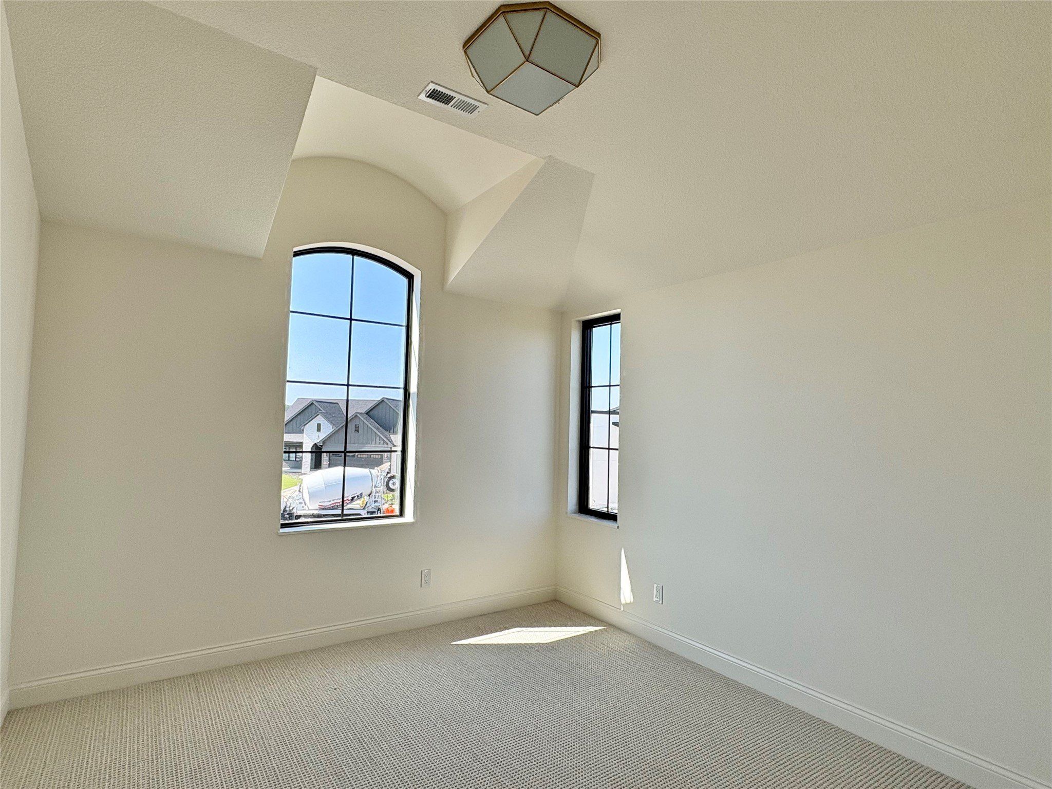 313 Emmett Court. Norwalk, IA 50211