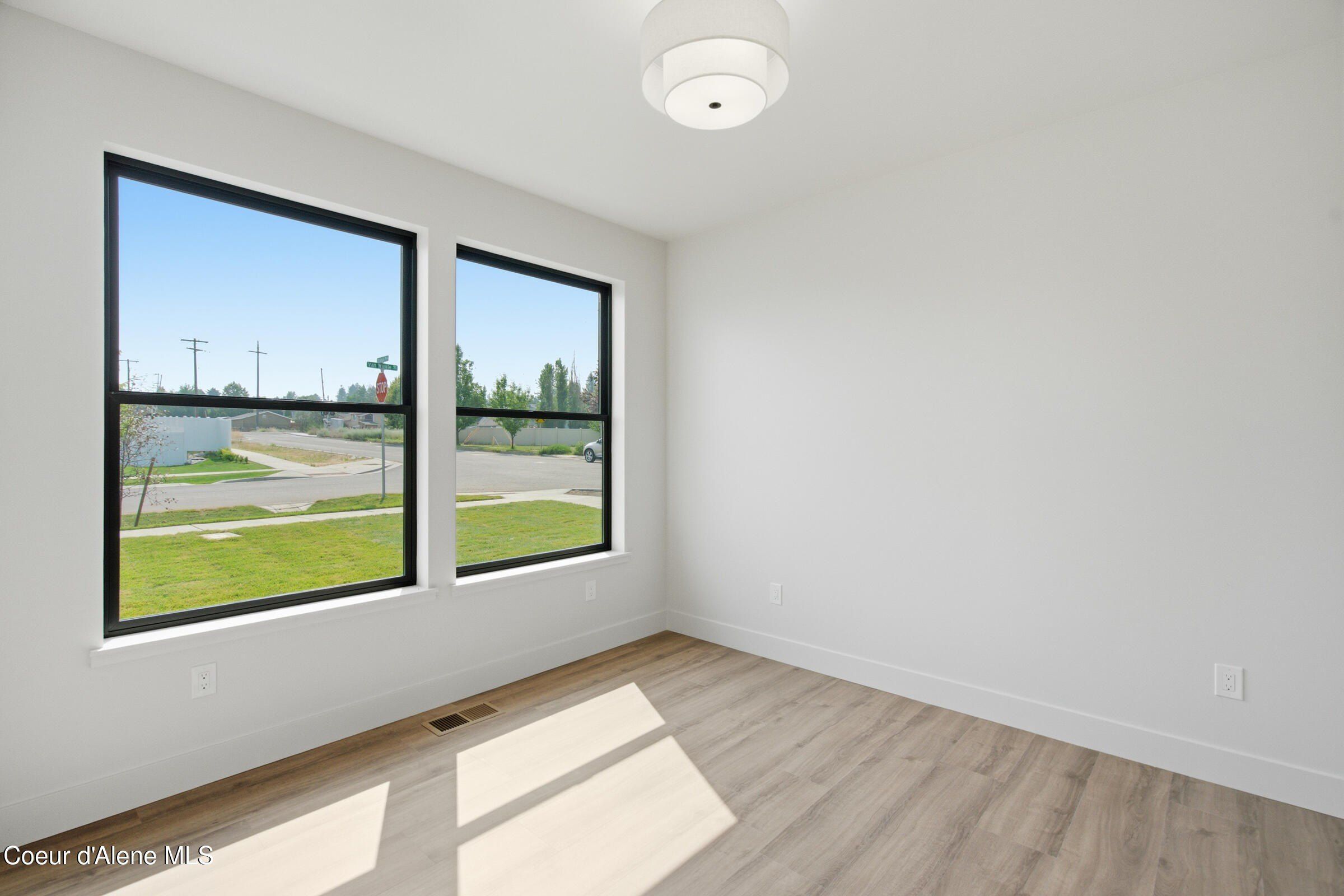 3223 N Van Winkle St. Post Falls, ID 83854