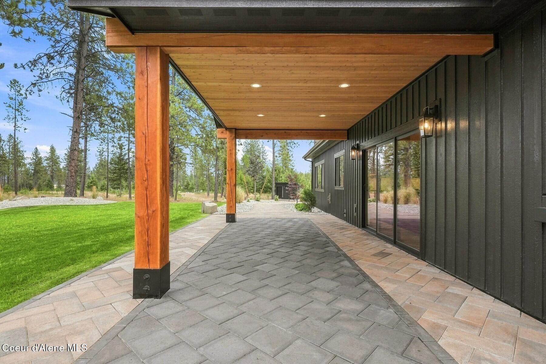 279 Coyote Pass Rd. Blanchard, ID 83804