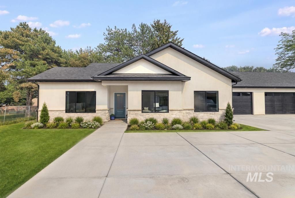 1931 Dora Drive. Twin Falls, ID 83301
