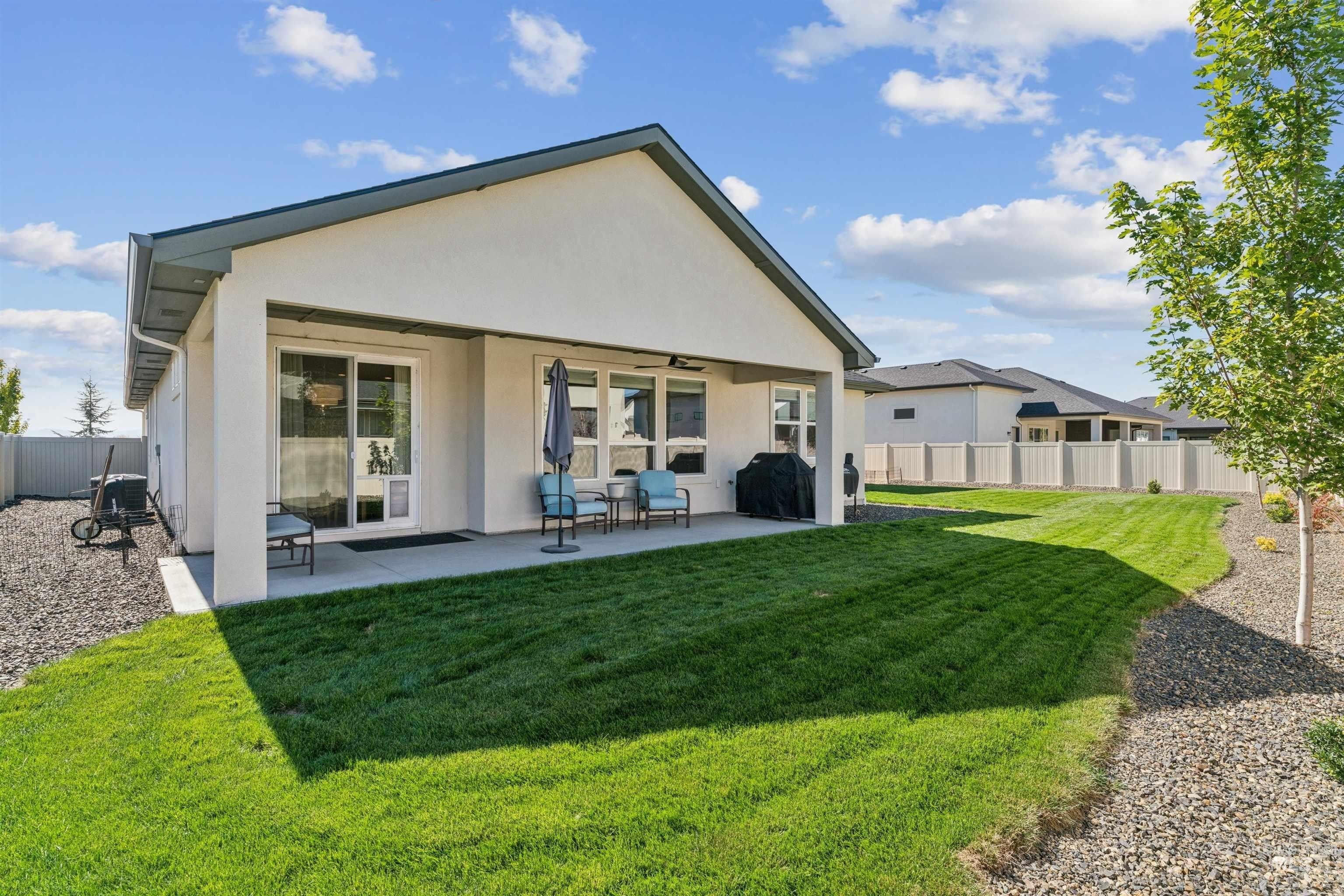 7522 E Newcastle Dr. Nampa, ID 83687
