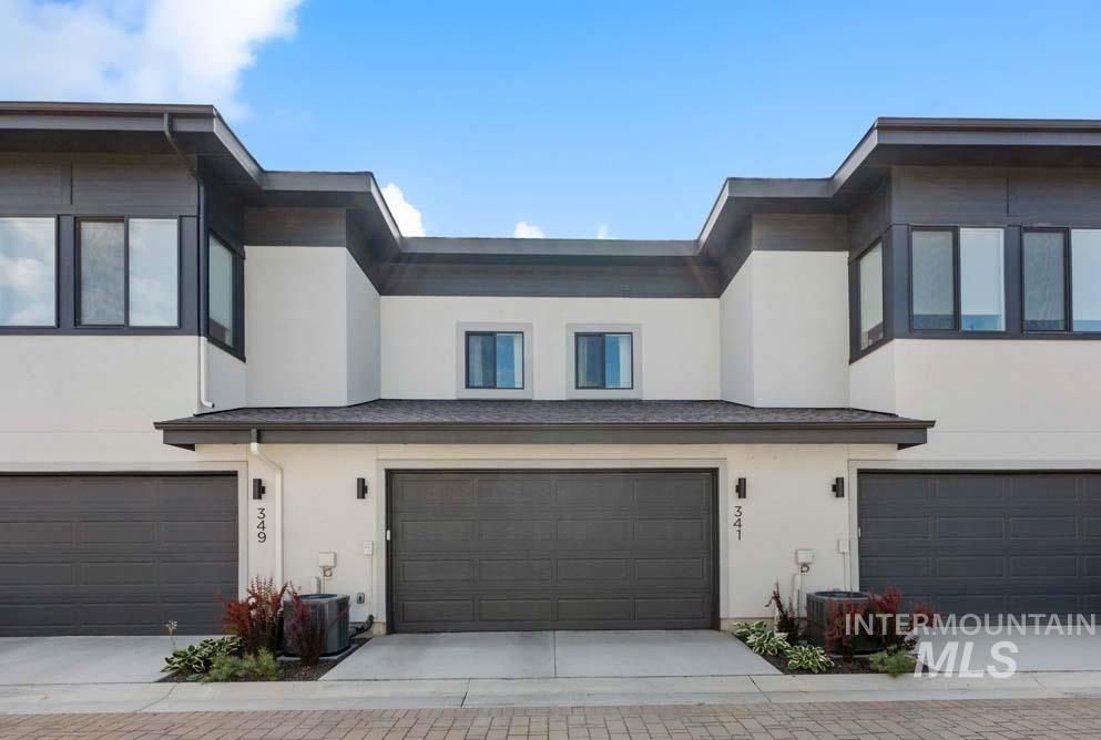 341 E Lombard Ln. Eagle, ID 83616