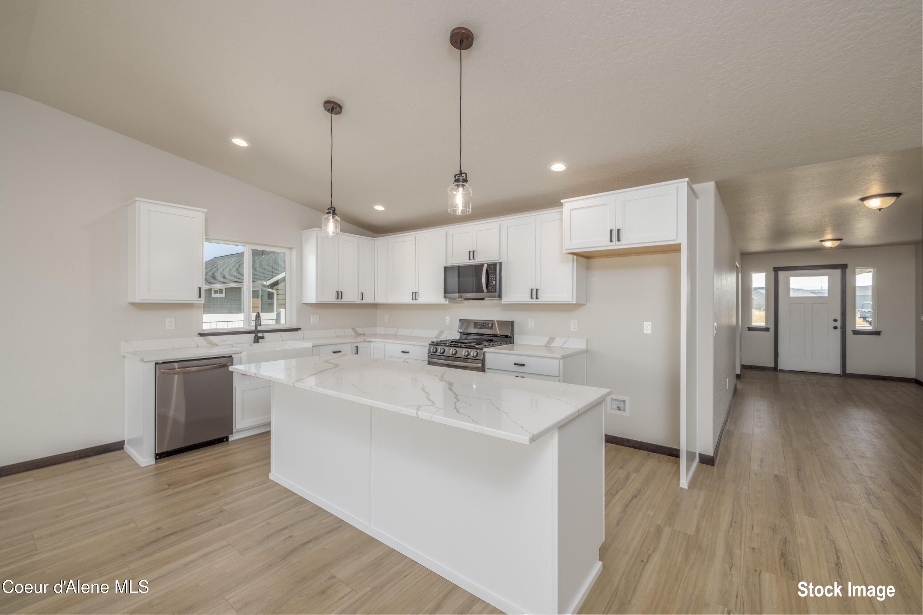 6783 W Plant Ln. Rathdrum, ID 83858