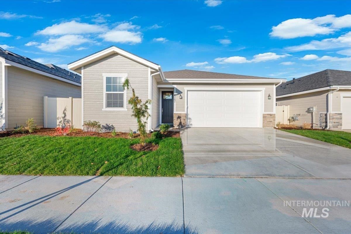 4319 S Tandycroft Ave. Meridian, ID 83642