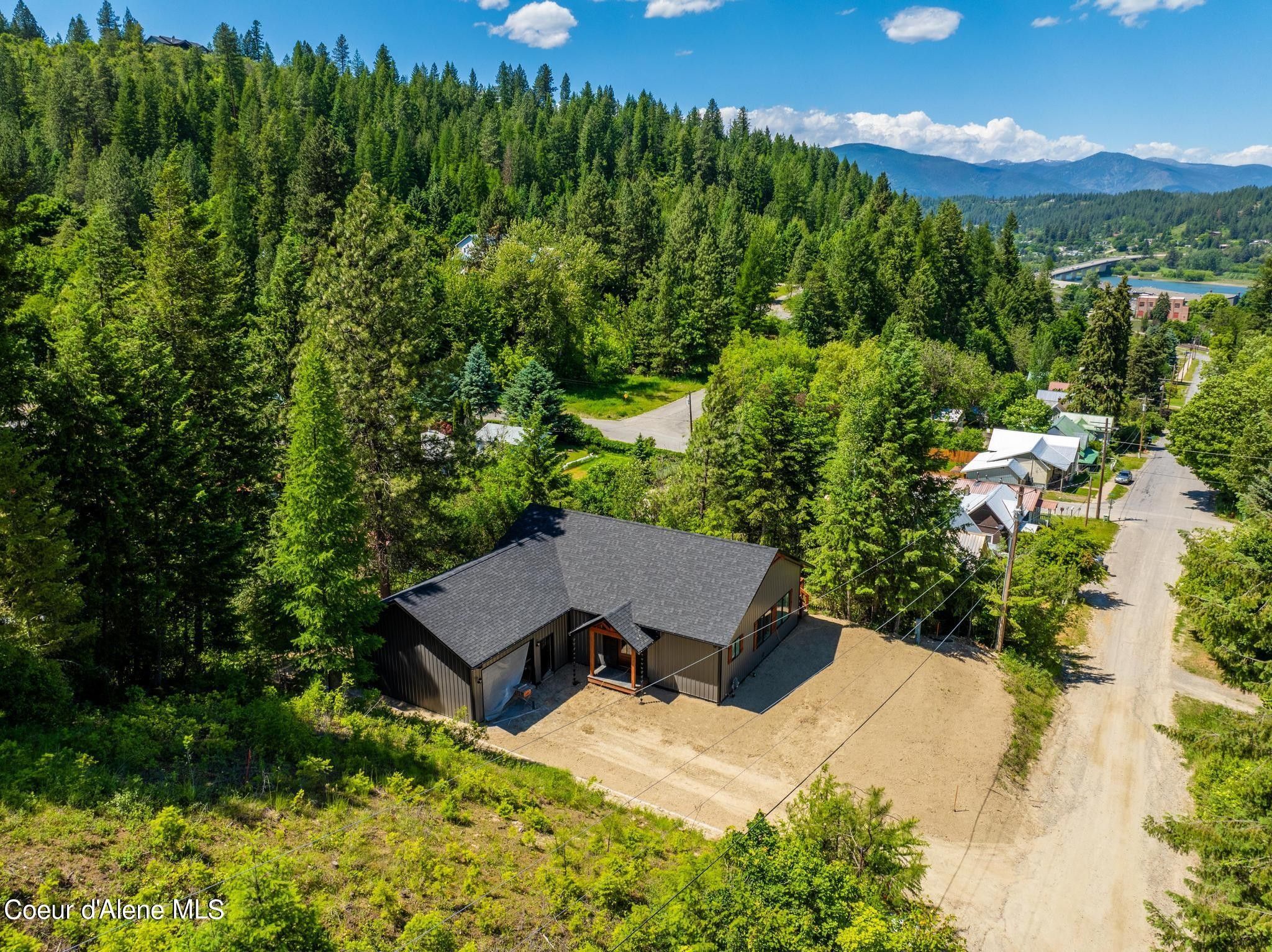 6900 Oak St. Bonners Ferry, ID 83805