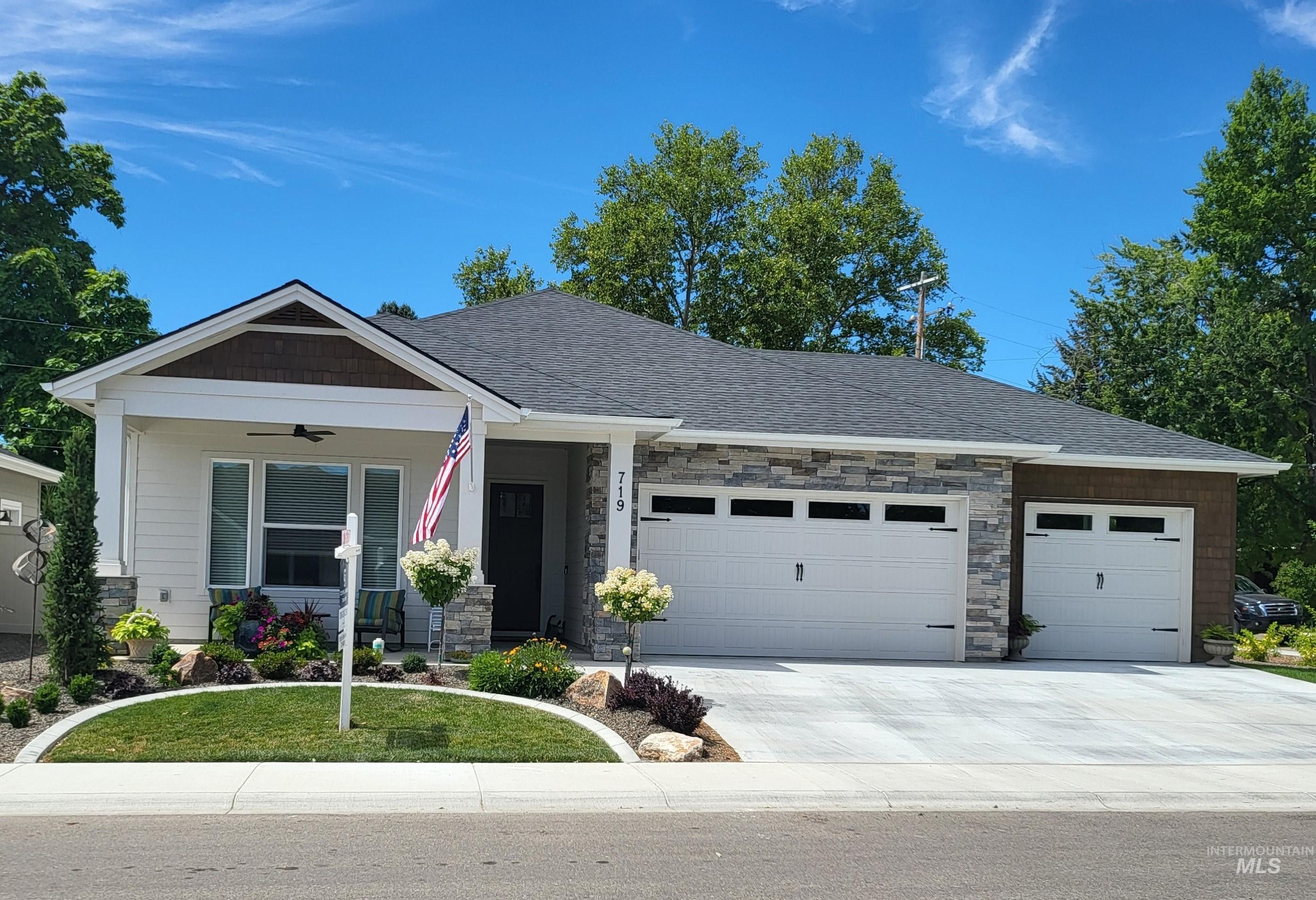 719 W Cedarburg Dr. Meridian, ID 83642