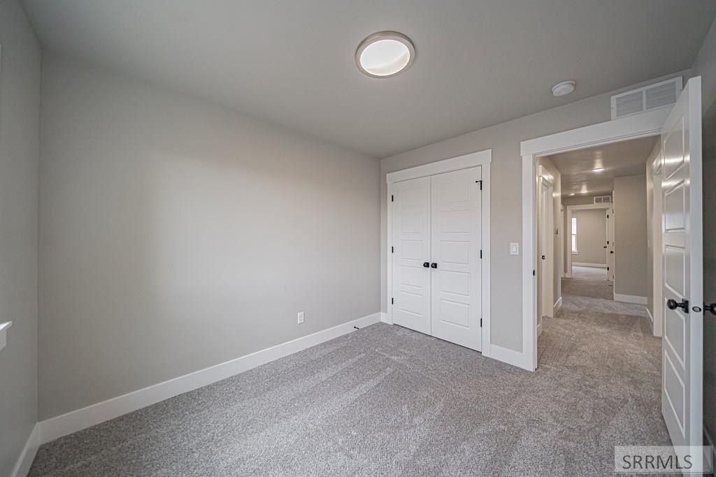 5590 Trueman St Unit F. Chubbuck, ID 83202