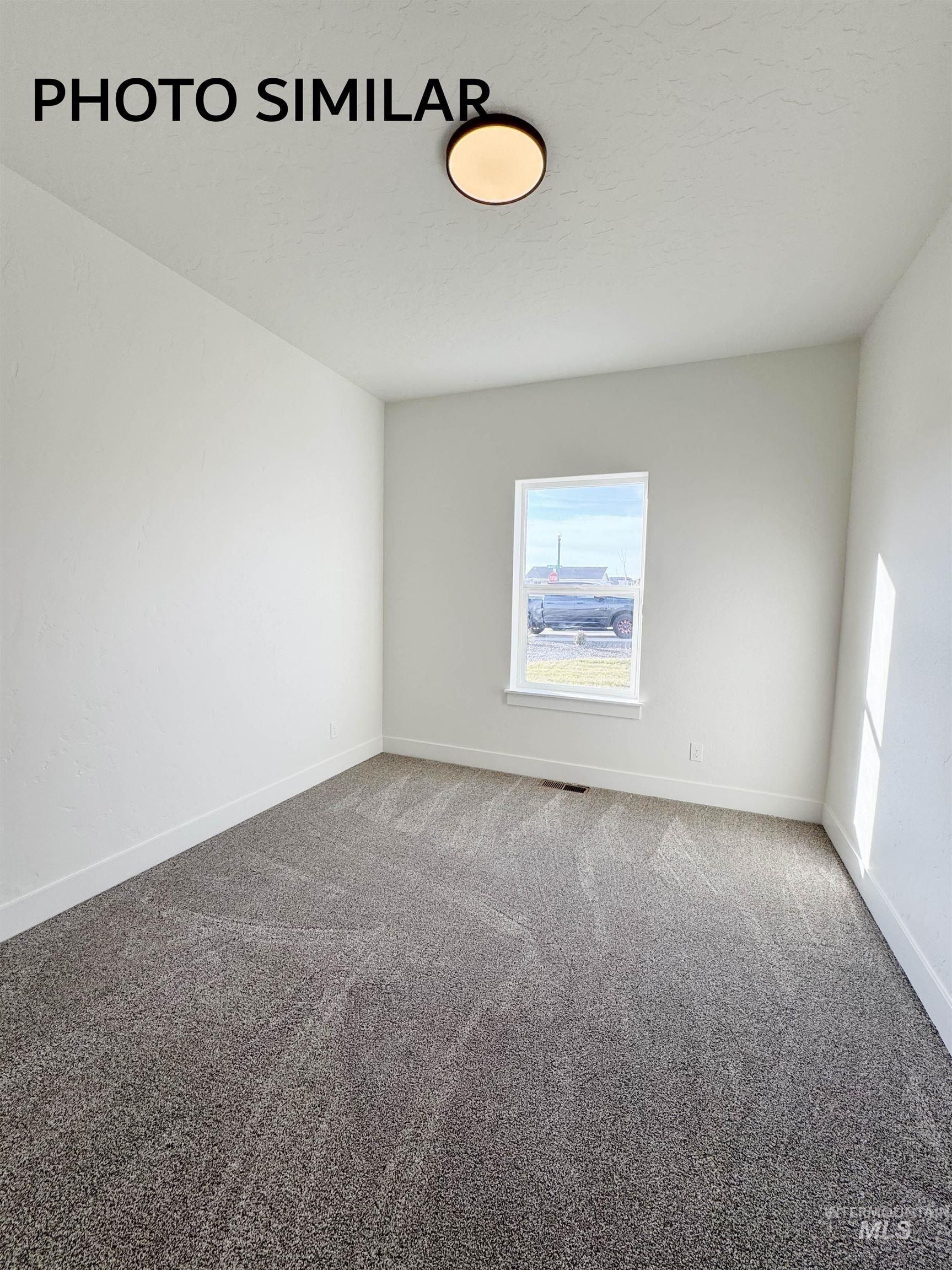 305 Bobcat. Fruitland, ID 83619