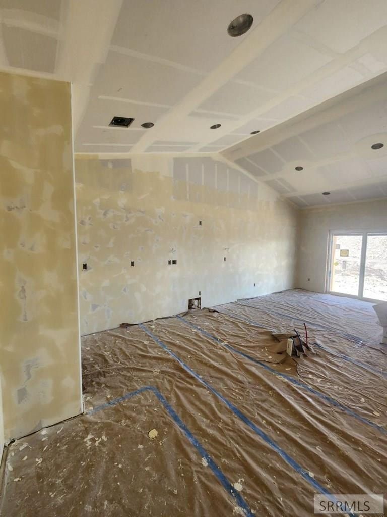 5368 Cypress Creek. Idaho Falls, ID 83401