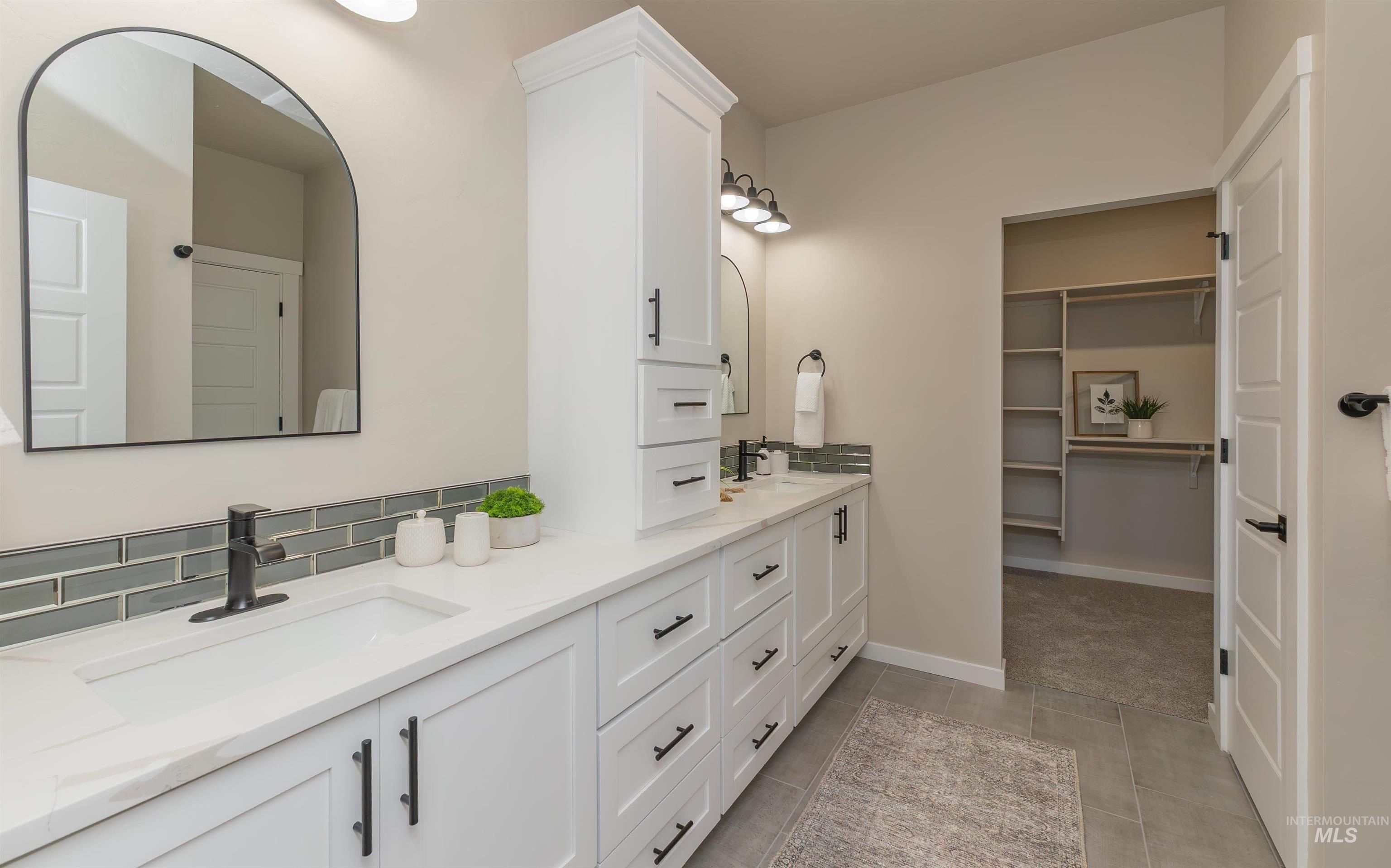 2125 Oxon St. Caldwell, ID 83605