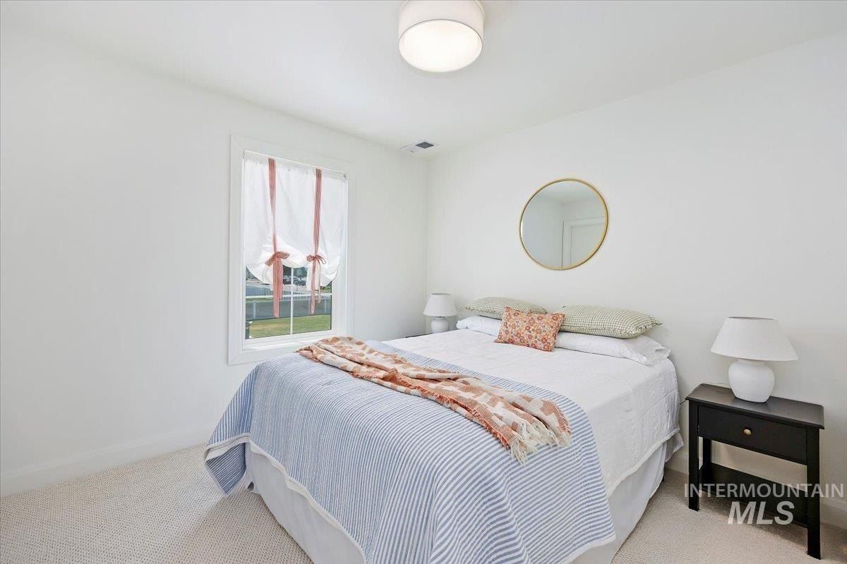 702 Lake St. Twin Falls, ID 83301