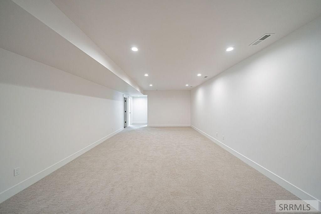 612 Boxwood Drive. Idaho Falls, ID 83402