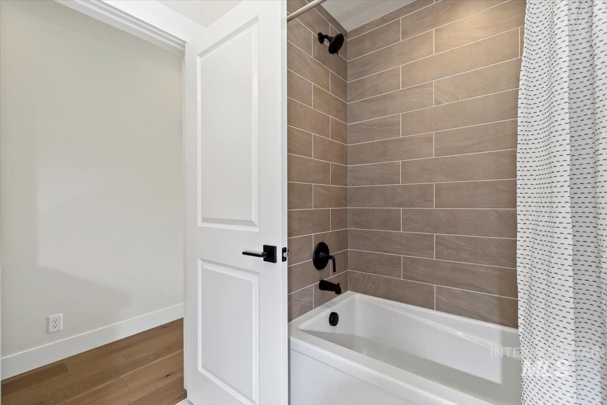 6539 S Evie Way. Horseshoe Bend, ID 83629