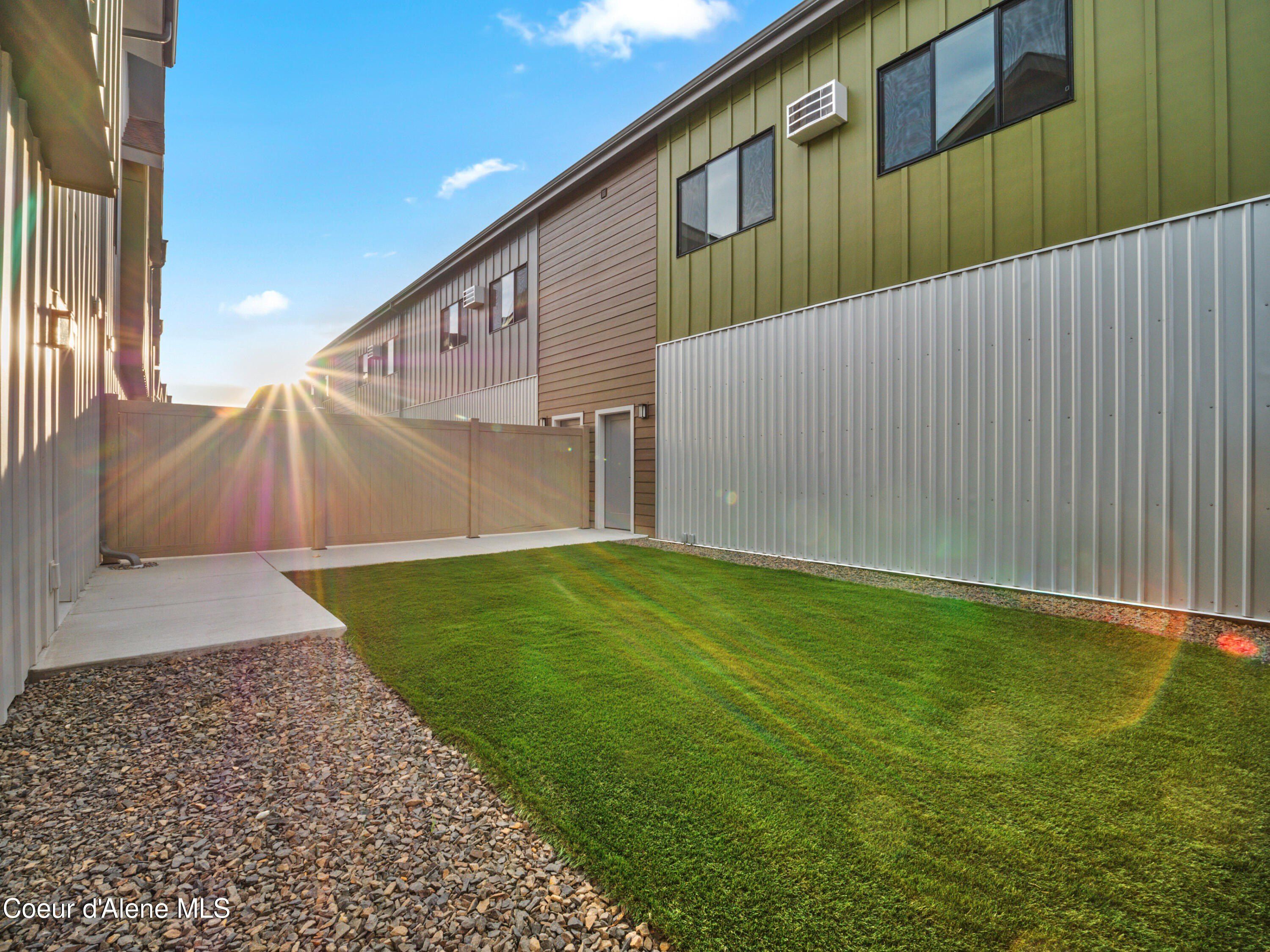 997 E Railroad Ave. Post Falls, ID 83854