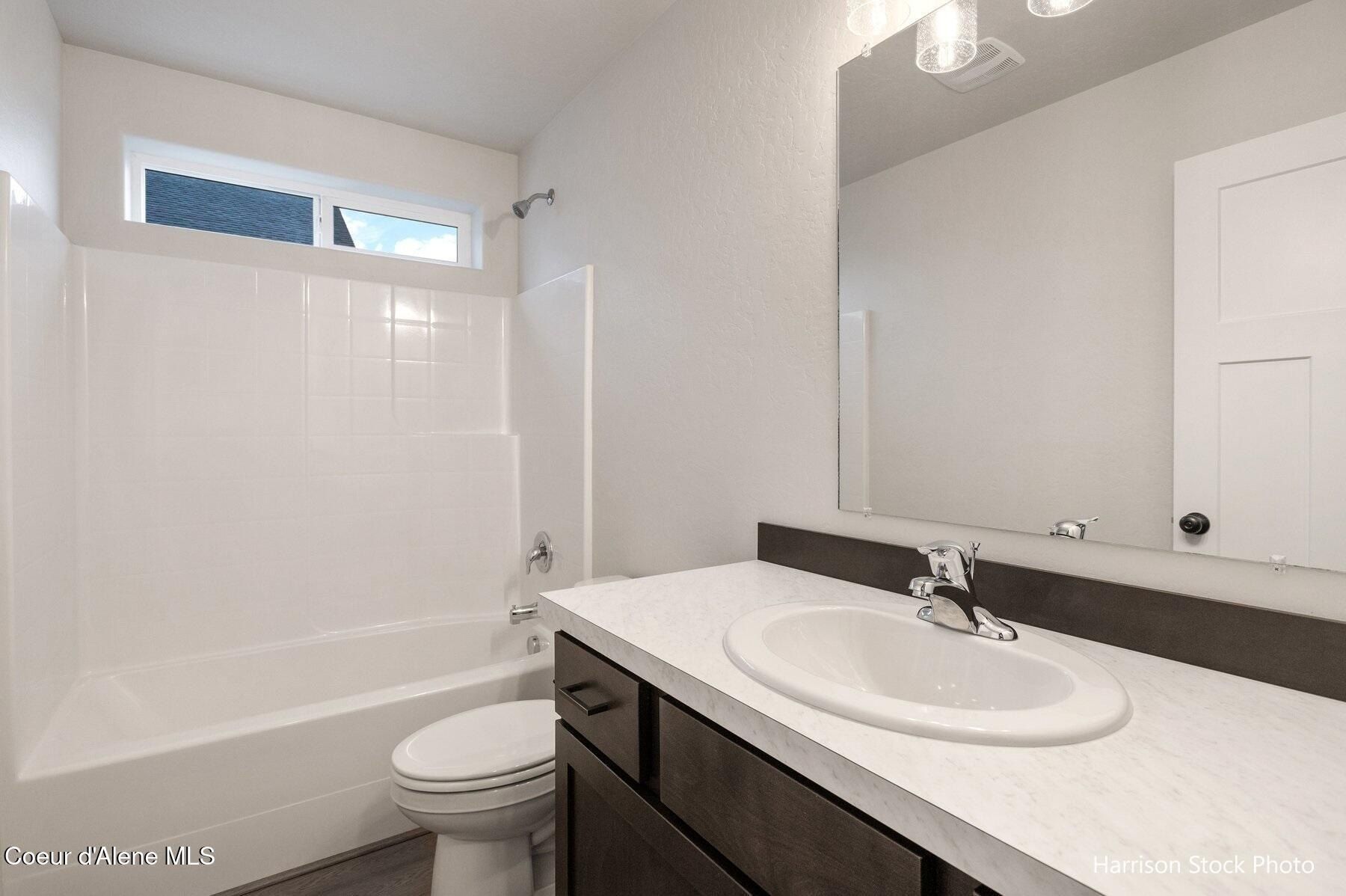 11818 N Entwistle Way. Rathdrum, ID 83858