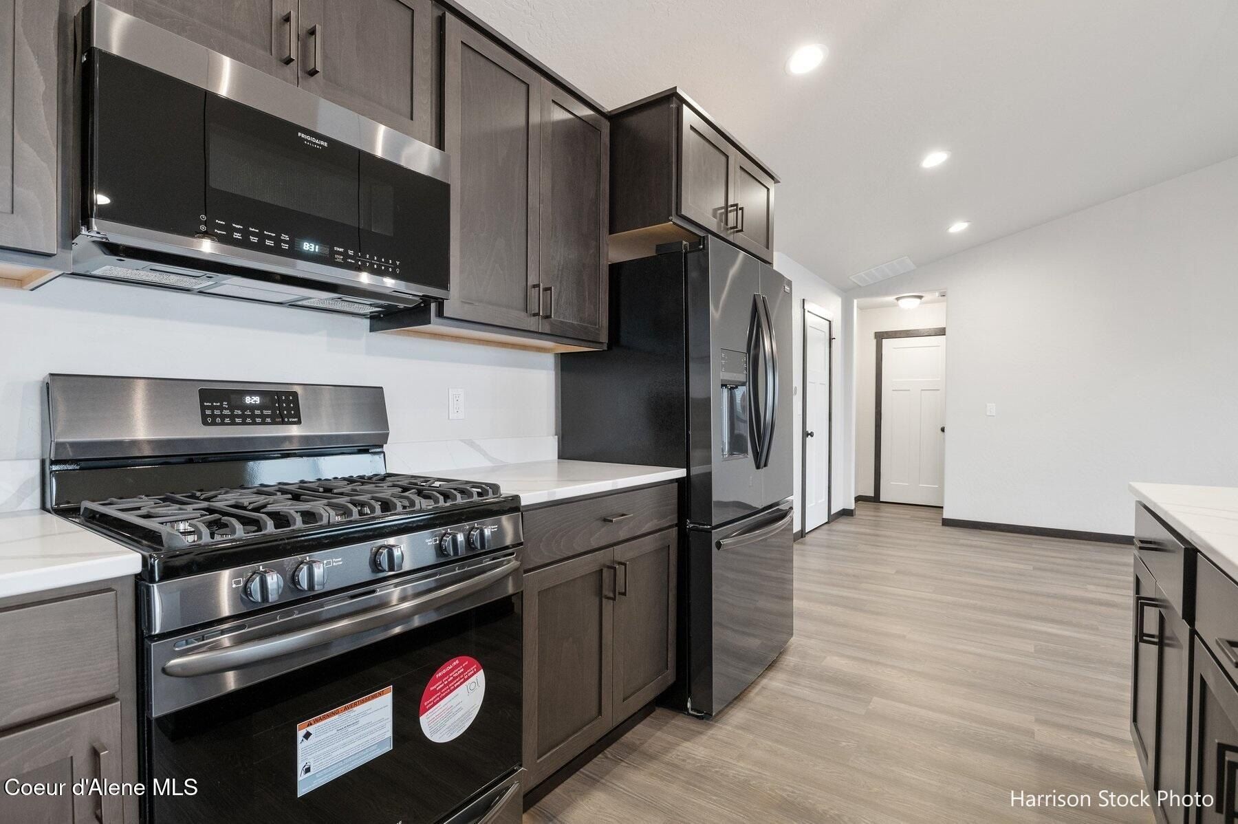 6768 W Daltrey Way. Rathdrum, ID 83858