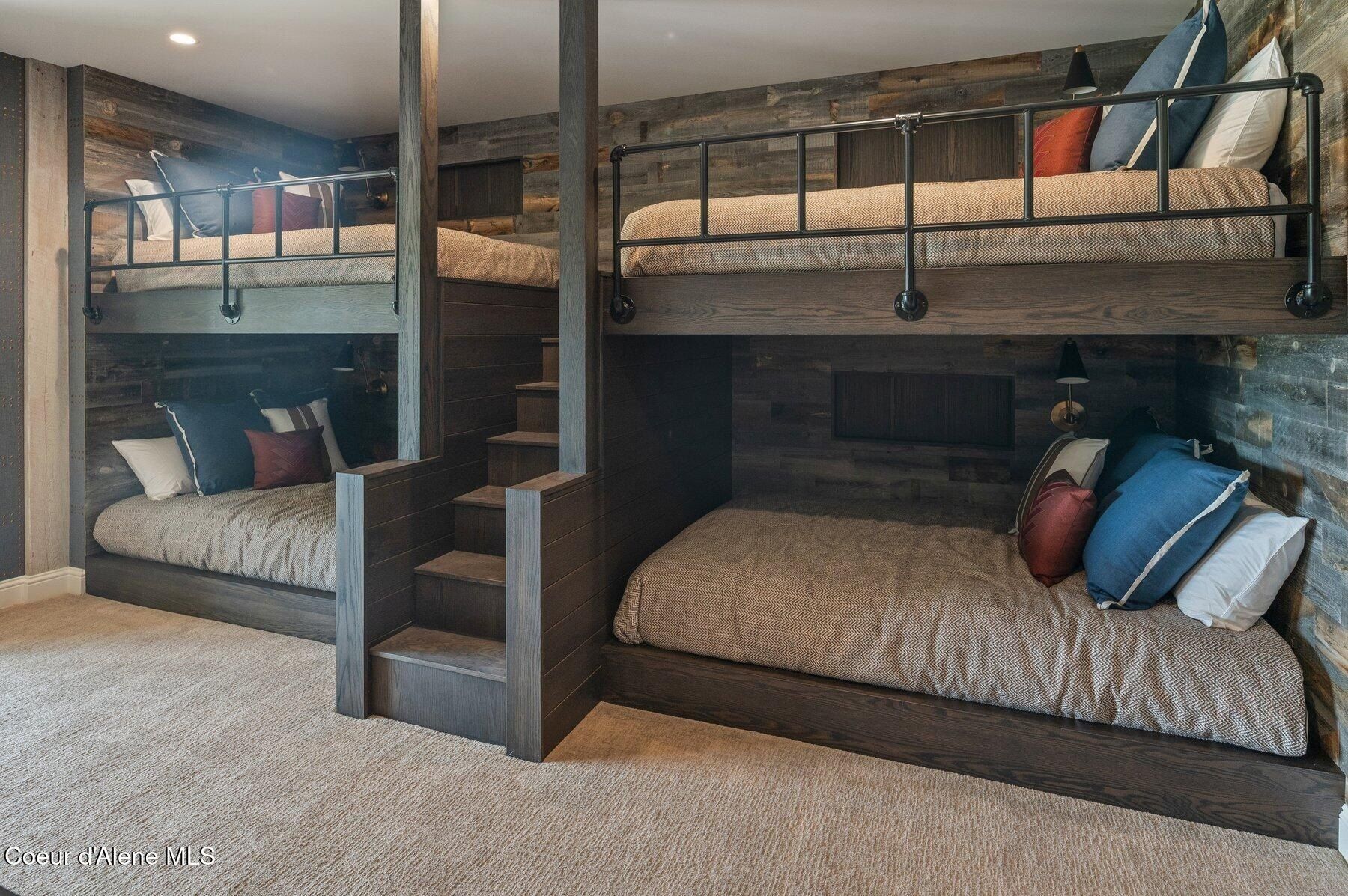 6176 W Dunite Ct. Coeur D Alene, ID 83814