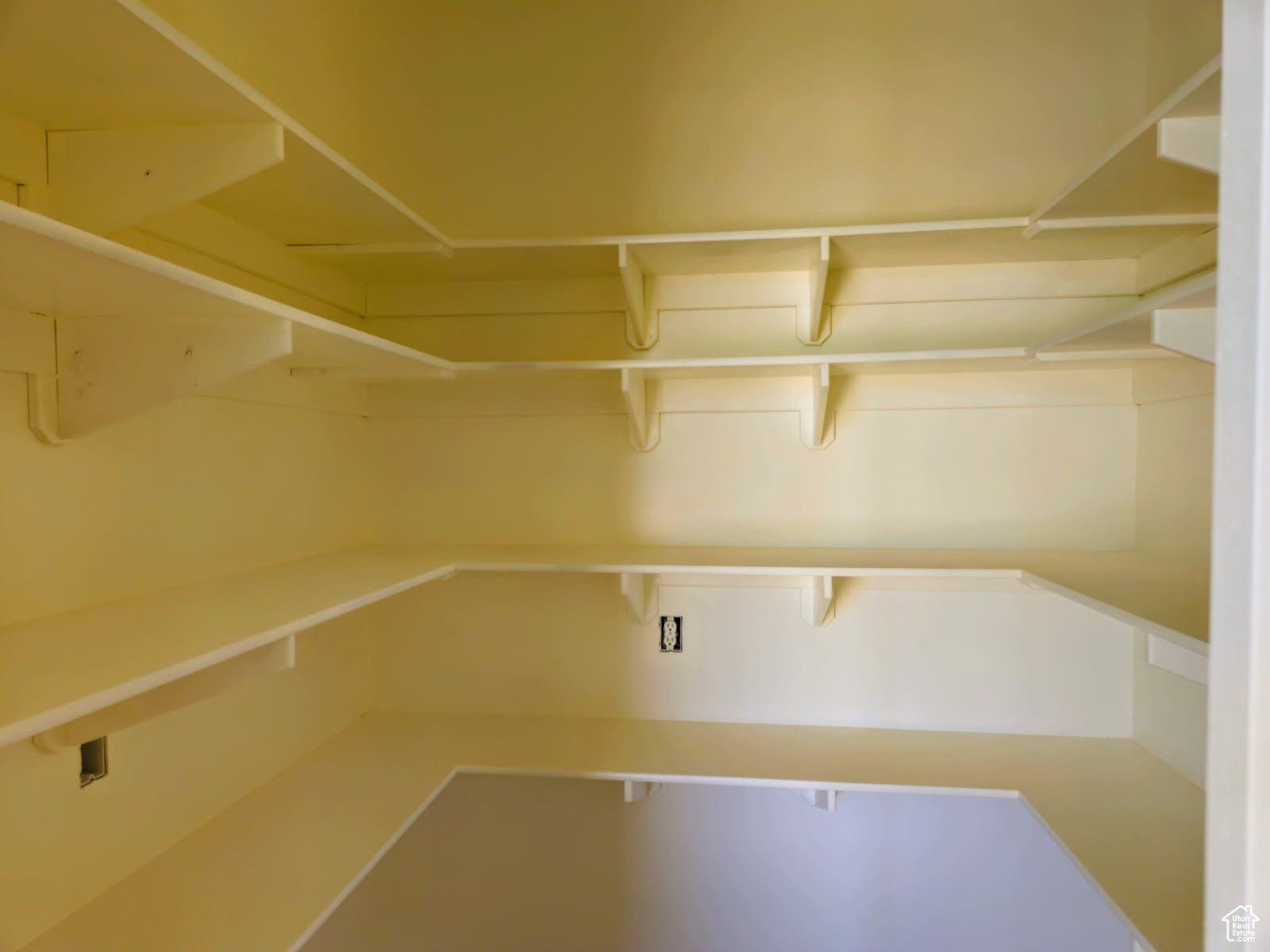 320 N 50 E. Bloomington, ID 83223