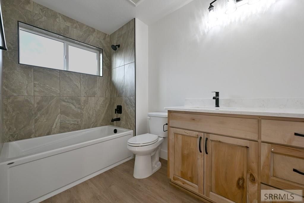 285 Moonlight Drive. Shelley, ID 83274