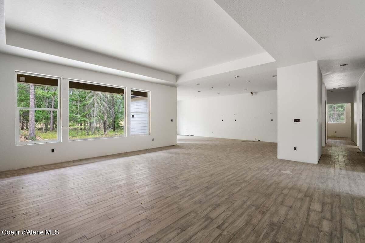 10245 E Bunco Rd. Athol, ID 83801