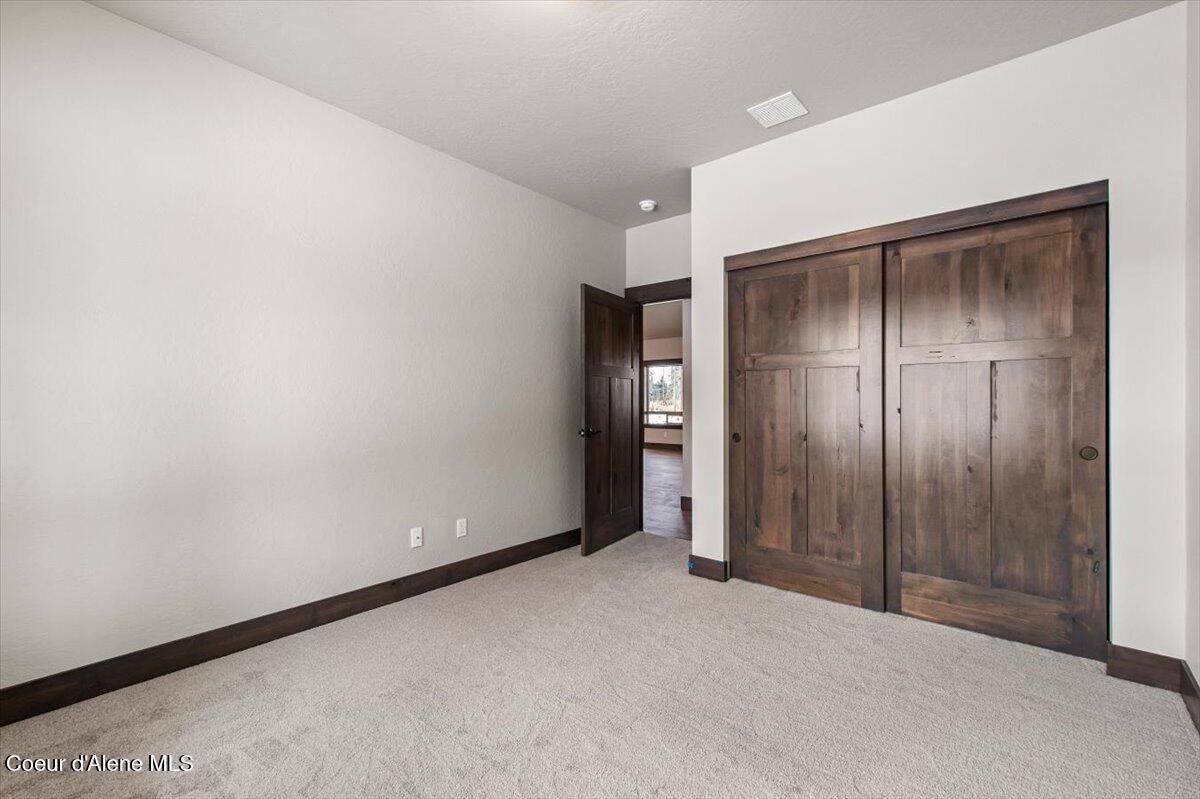 L2b8 N Eclipse Road. Rathdrum, ID 83858